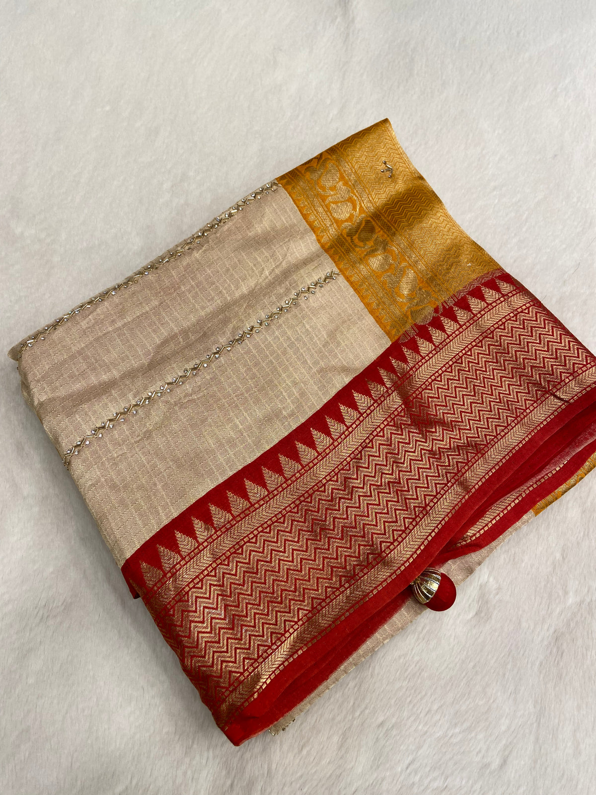 Premium dola with Ganga Jamuna border and zardosi stone work