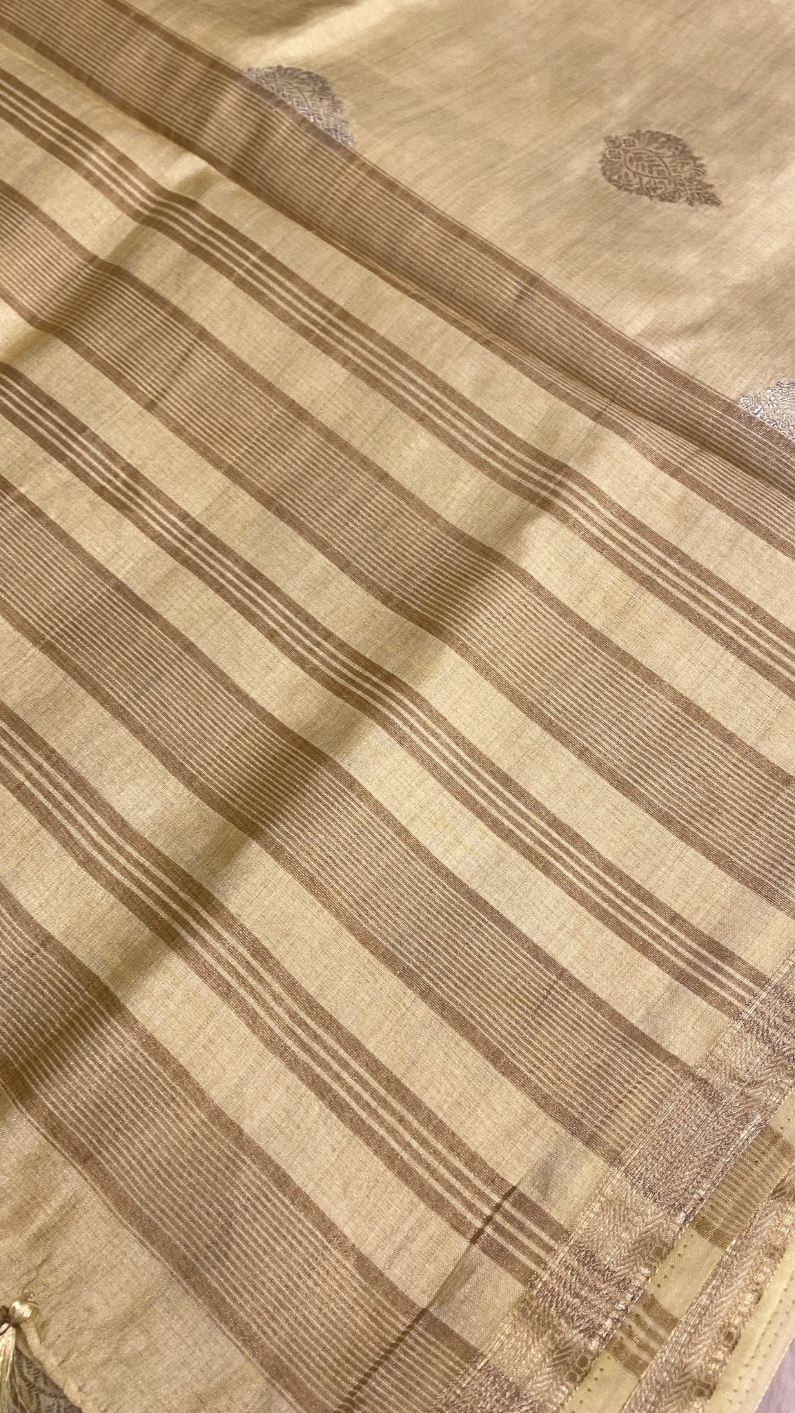 Butter Crepe Silk Saree - Kanjeevaram Silk Mandir