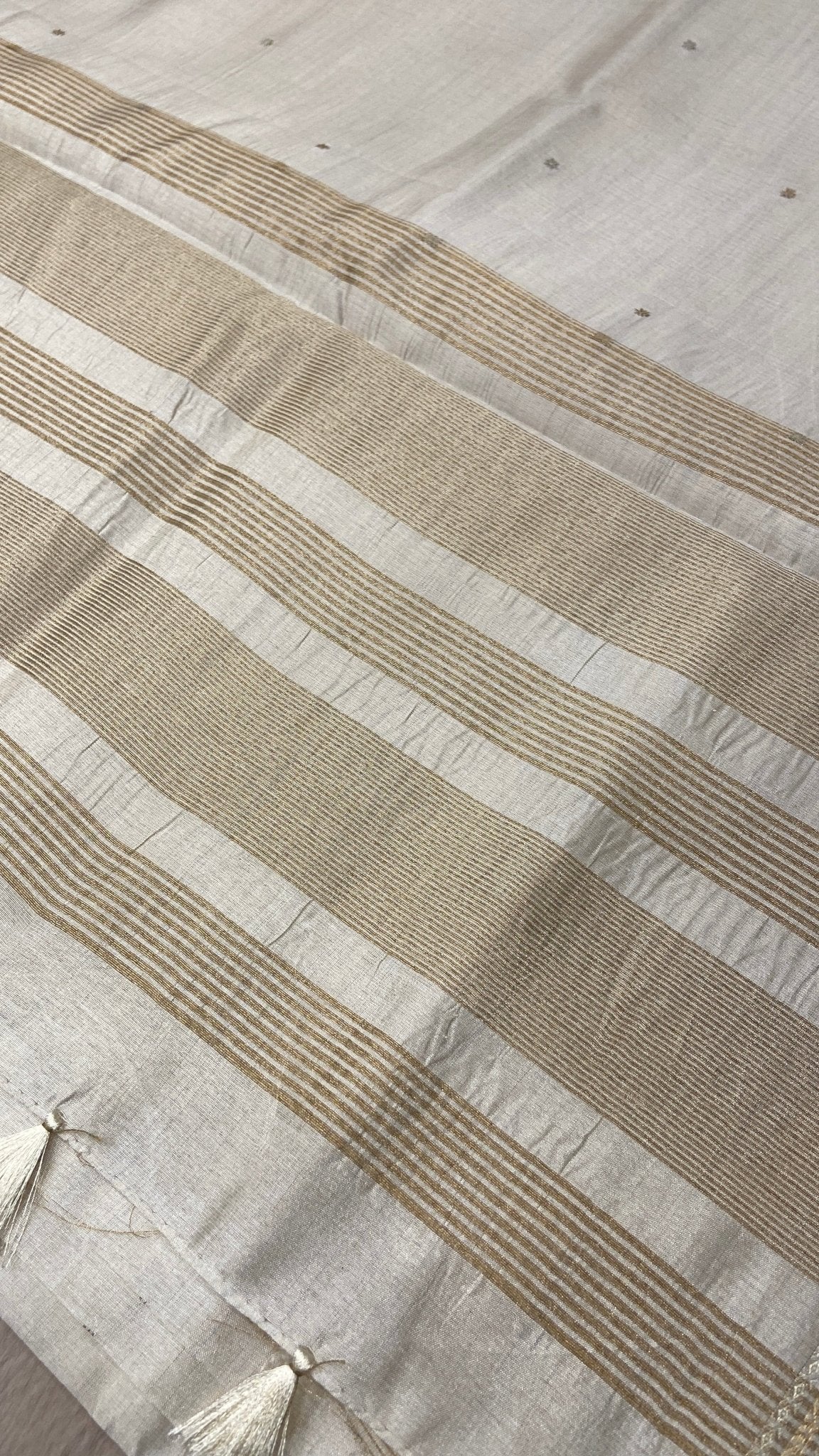 Butter Crepe Silk Saree - Kanjeevaram Silk Mandir