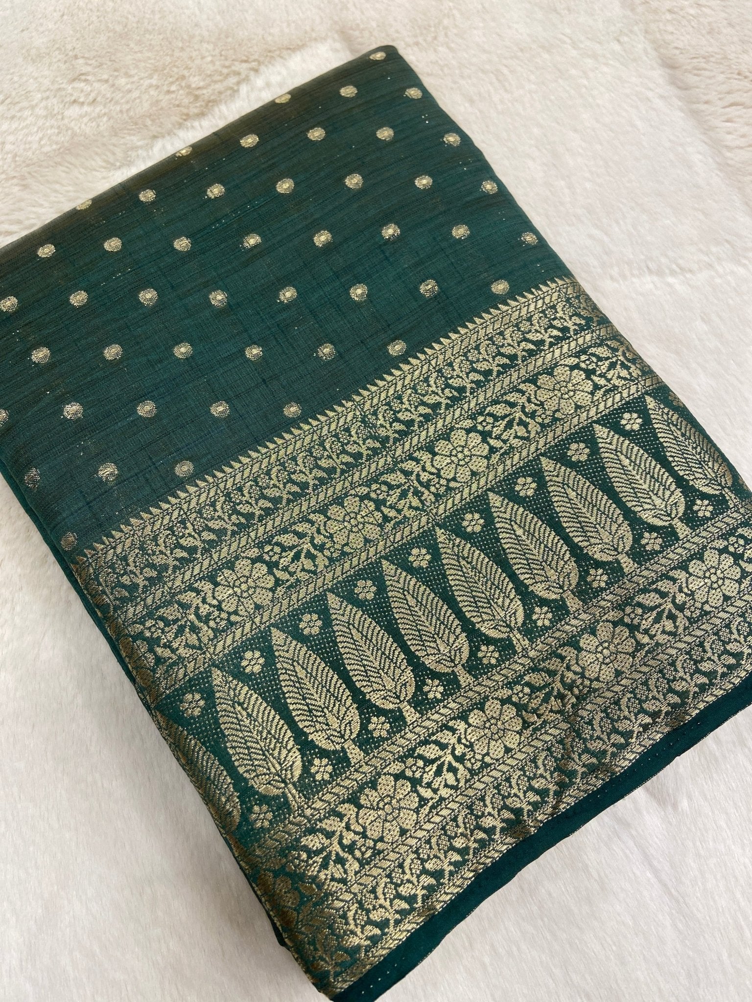 Butter crepe silk saree✨ - Kanjeevaram Silk Mandir