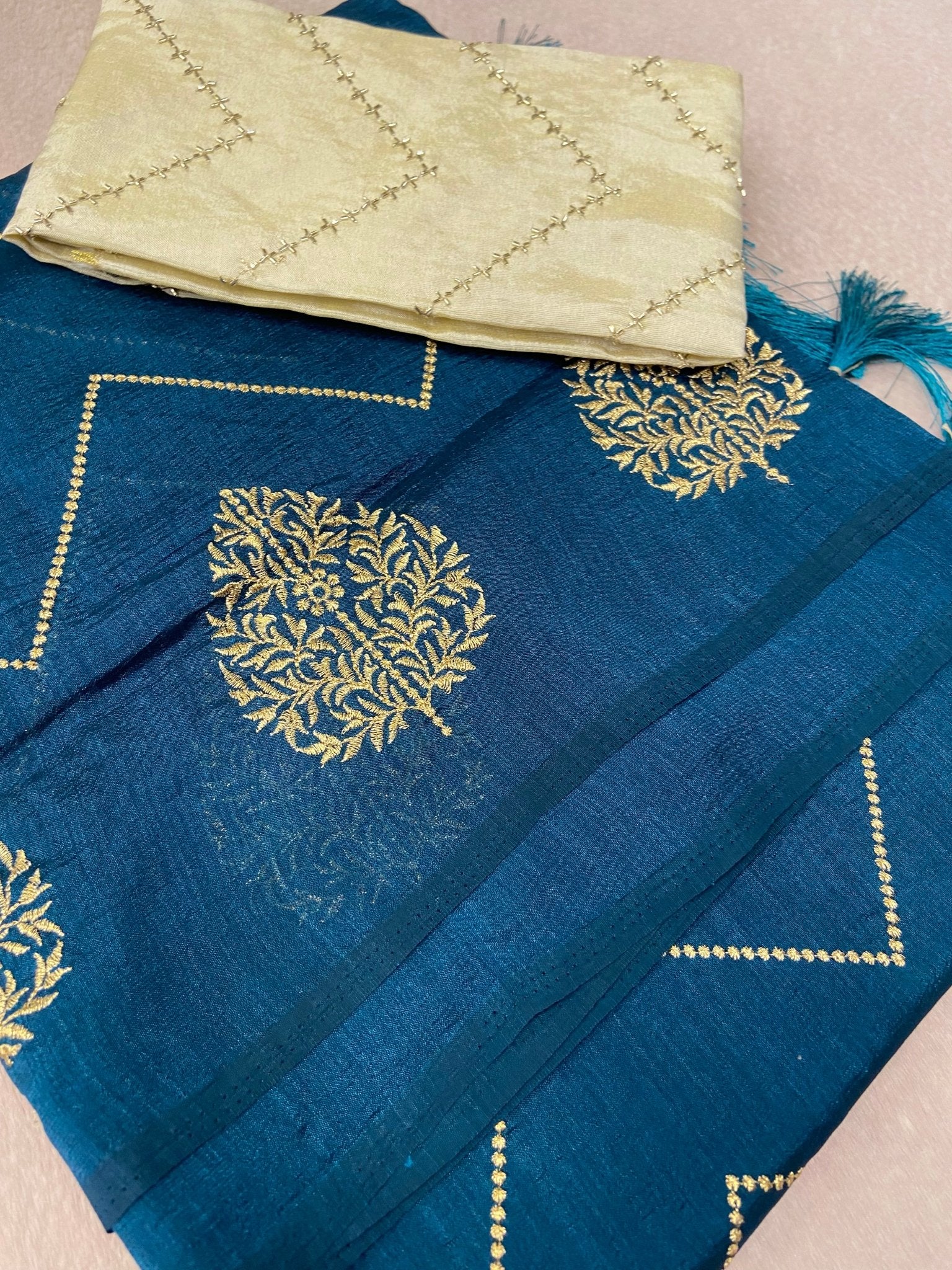 Butter Crepe Silk Saree🔹 - Kanjeevaram Silk Mandir