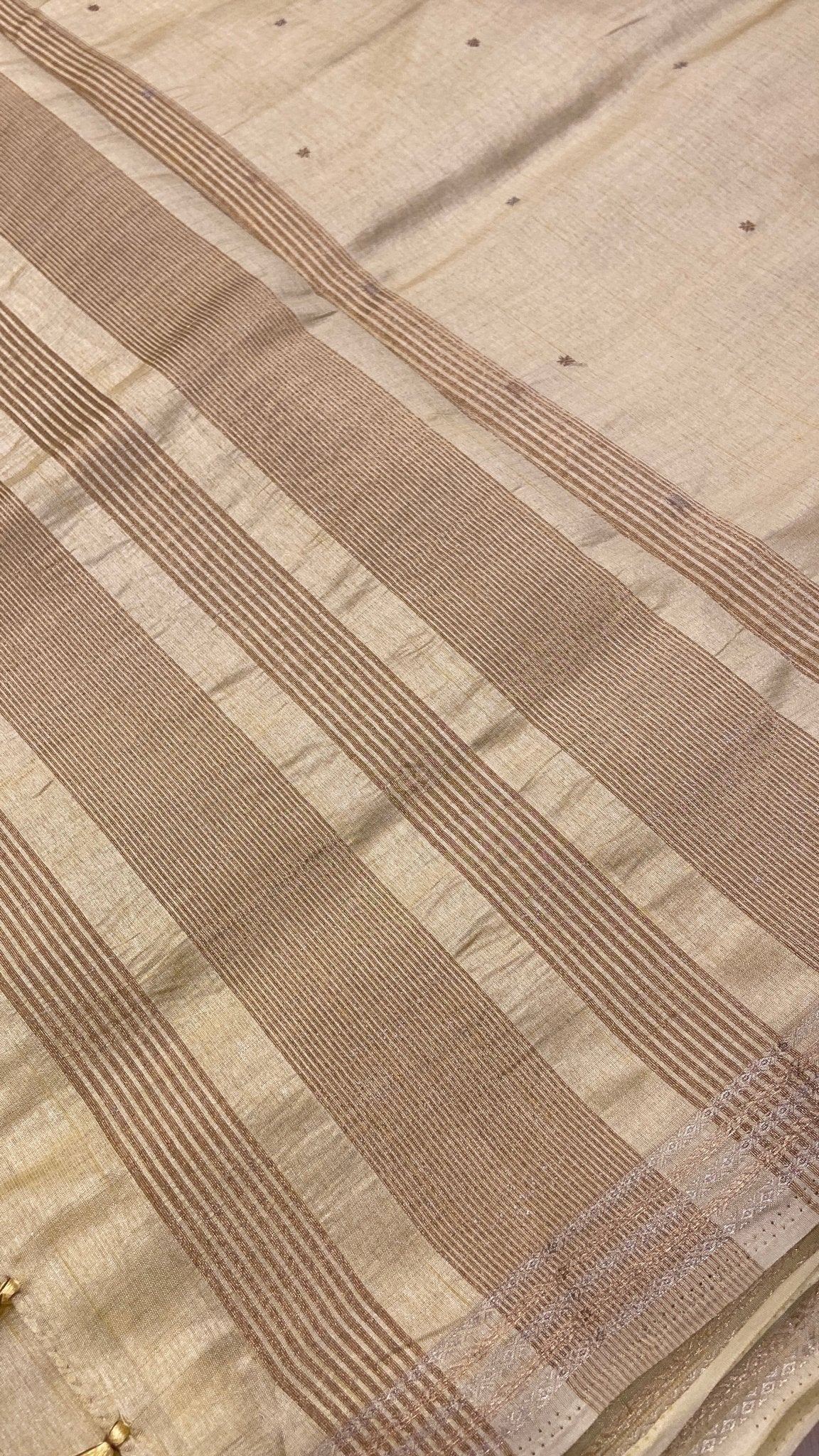 Butter Crepe Silk Saree - Kanjeevaram Silk Mandir