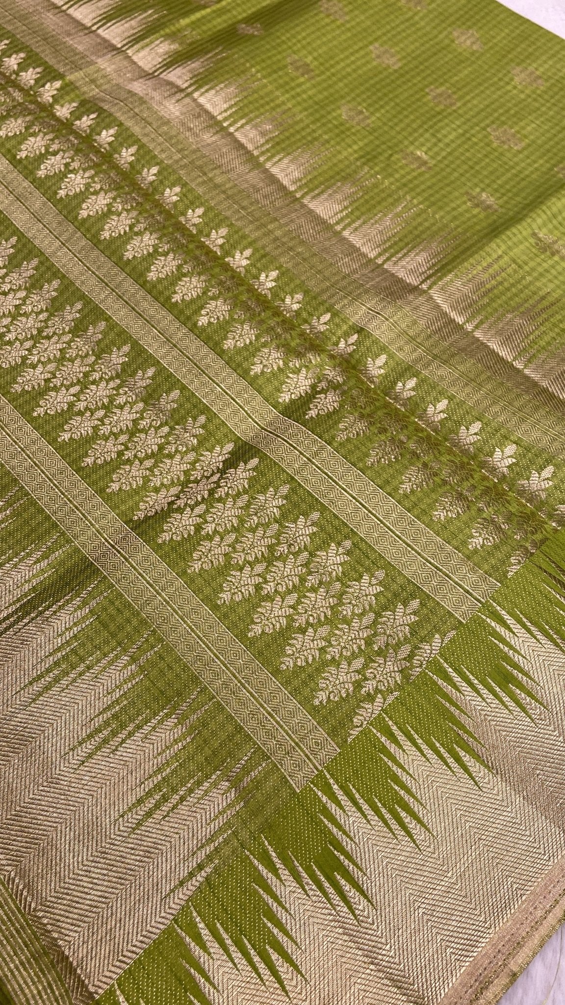Butter Crepe Silk Saree - Kanjeevaram Silk Mandir