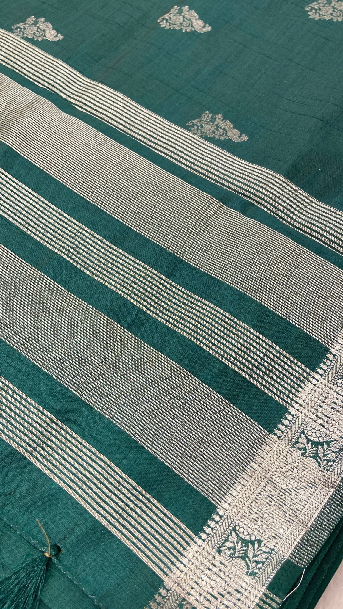 Butter Crepe Silk Saree - Kanjeevaram Silk Mandir