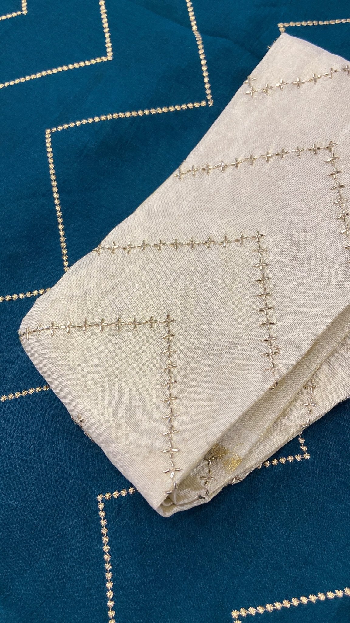 Butter Crepe Silk Saree (Dark💙) - Kanjeevaram Silk Mandir