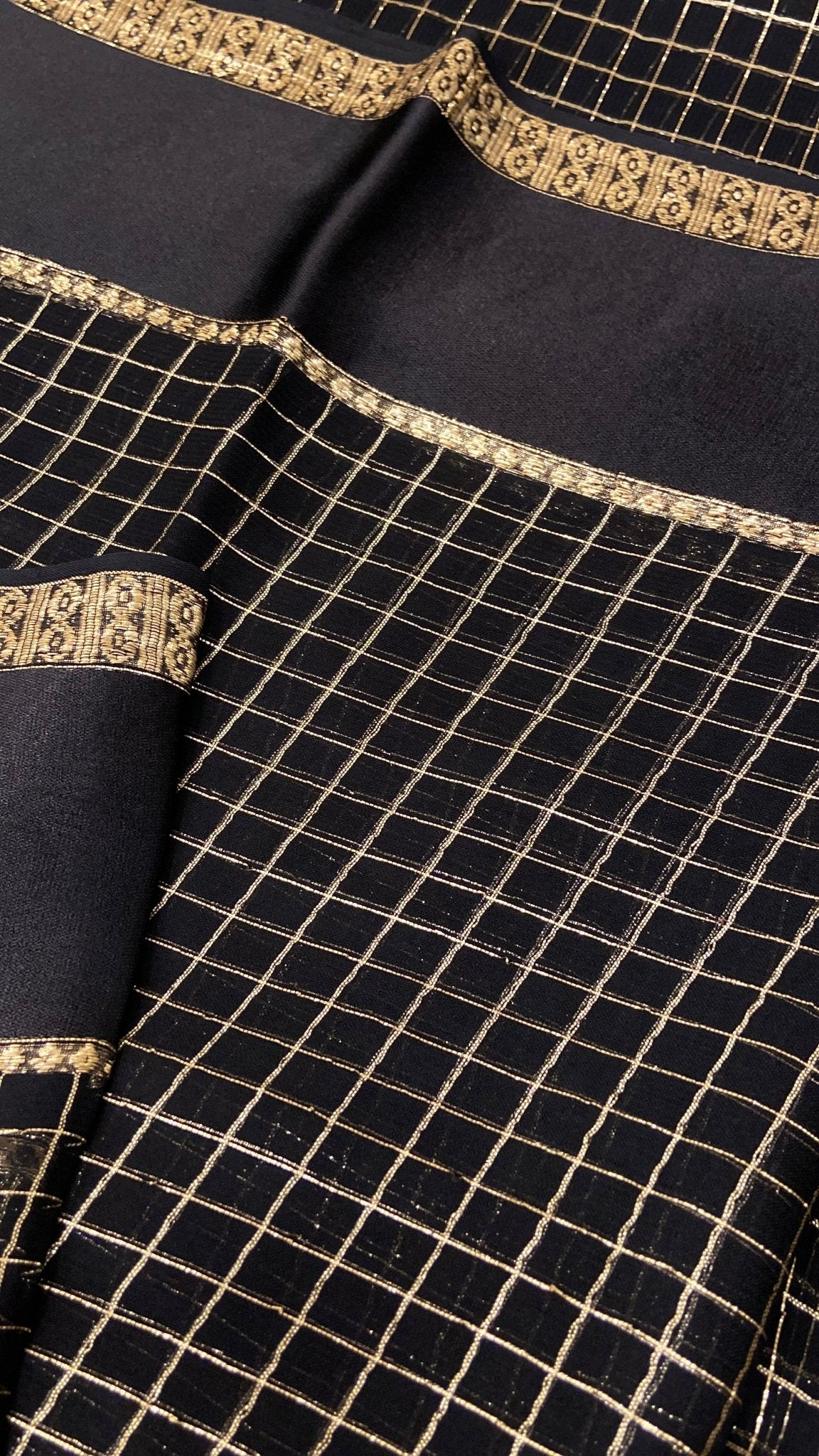 Chiffon Saree With Satin Border - Kanjeevaram Silk Mandir