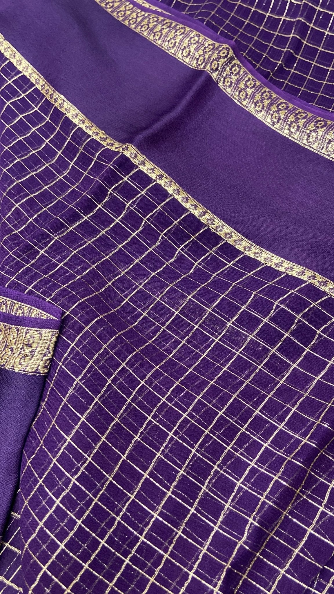 Chiffon Saree With Satin Border - Kanjeevaram Silk Mandir