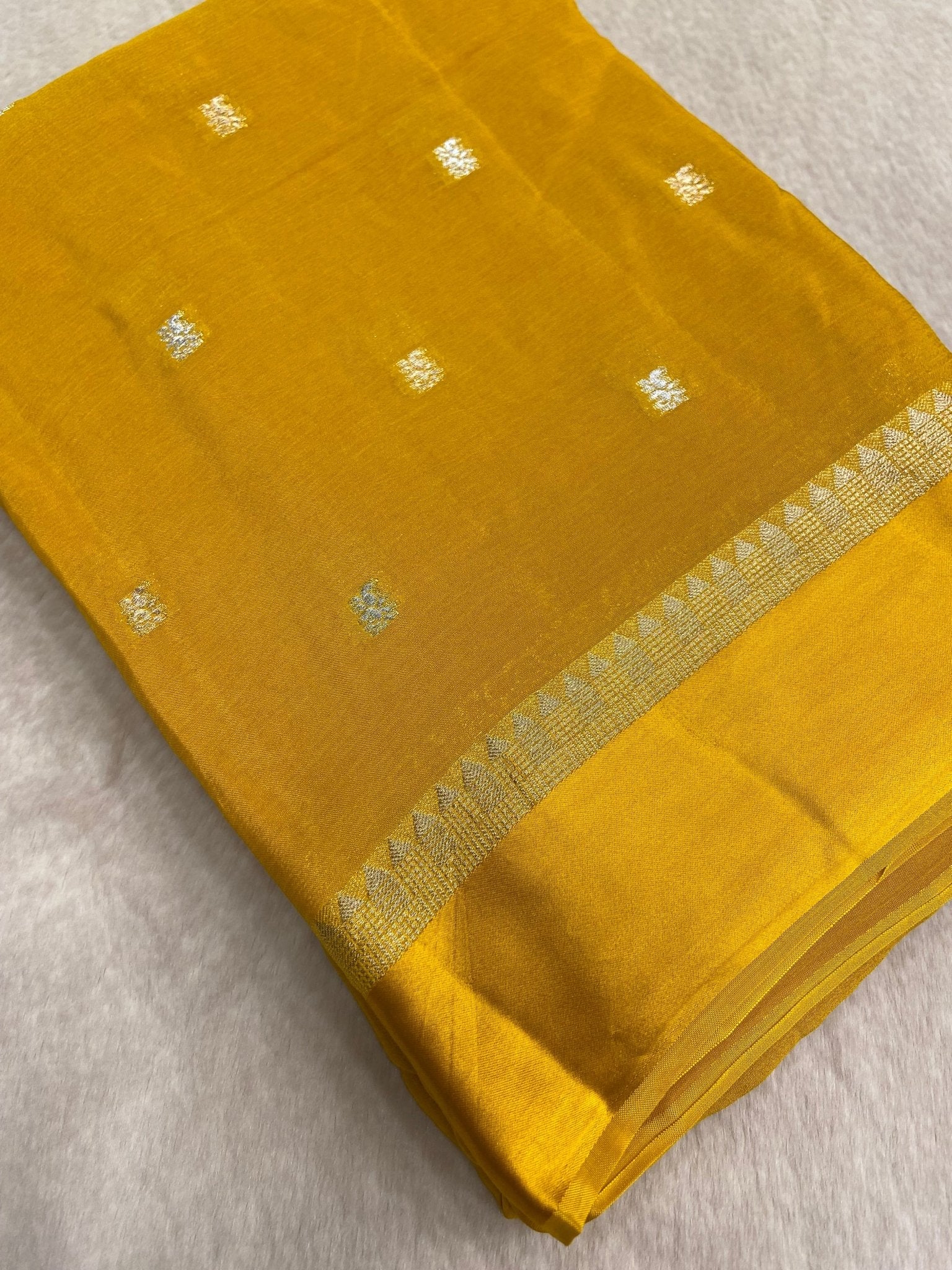 Crepe Chiffon saree - Kanjeevaram Silk Mandir