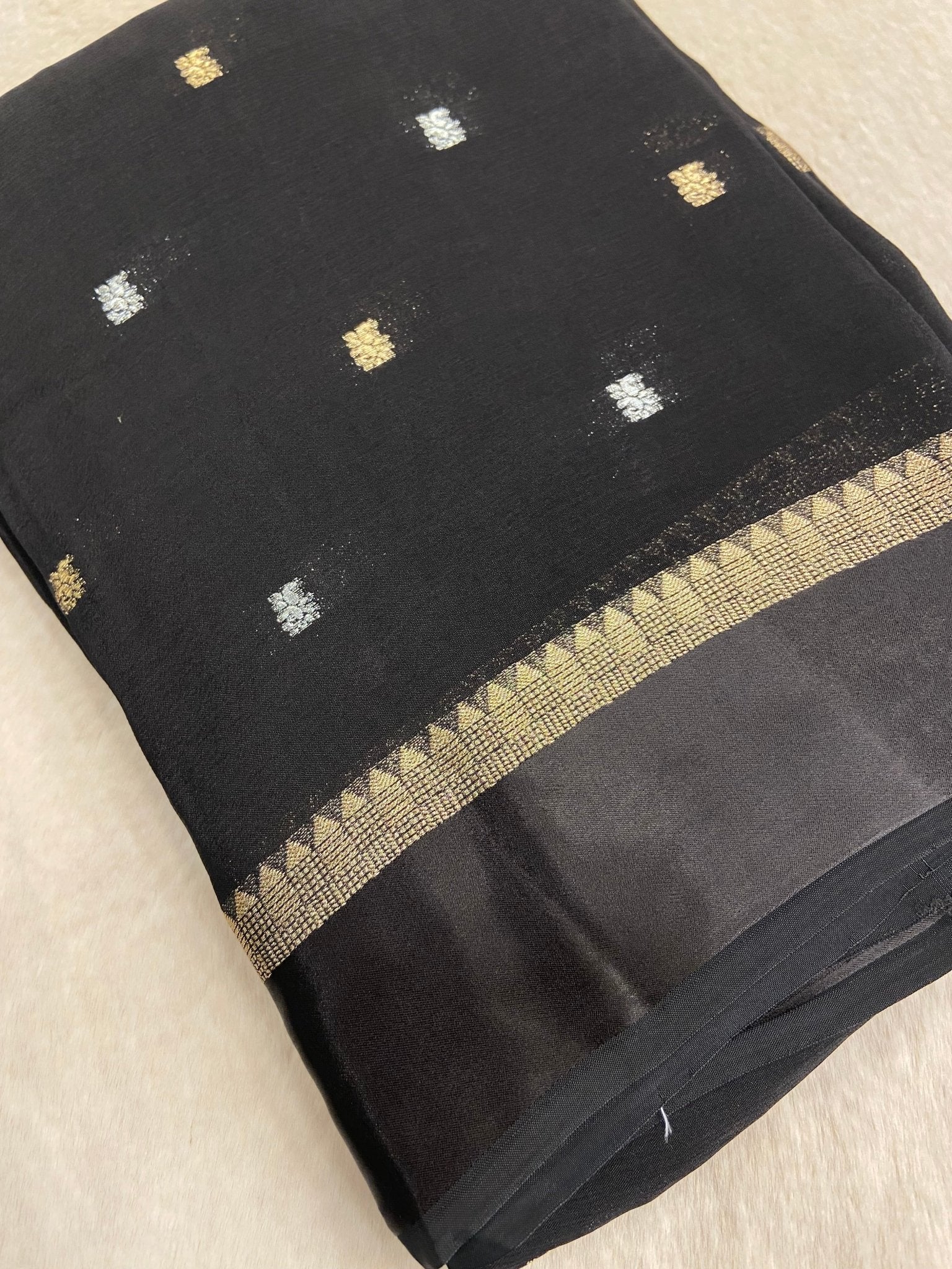 Crepe Chiffon saree - Kanjeevaram Silk Mandir