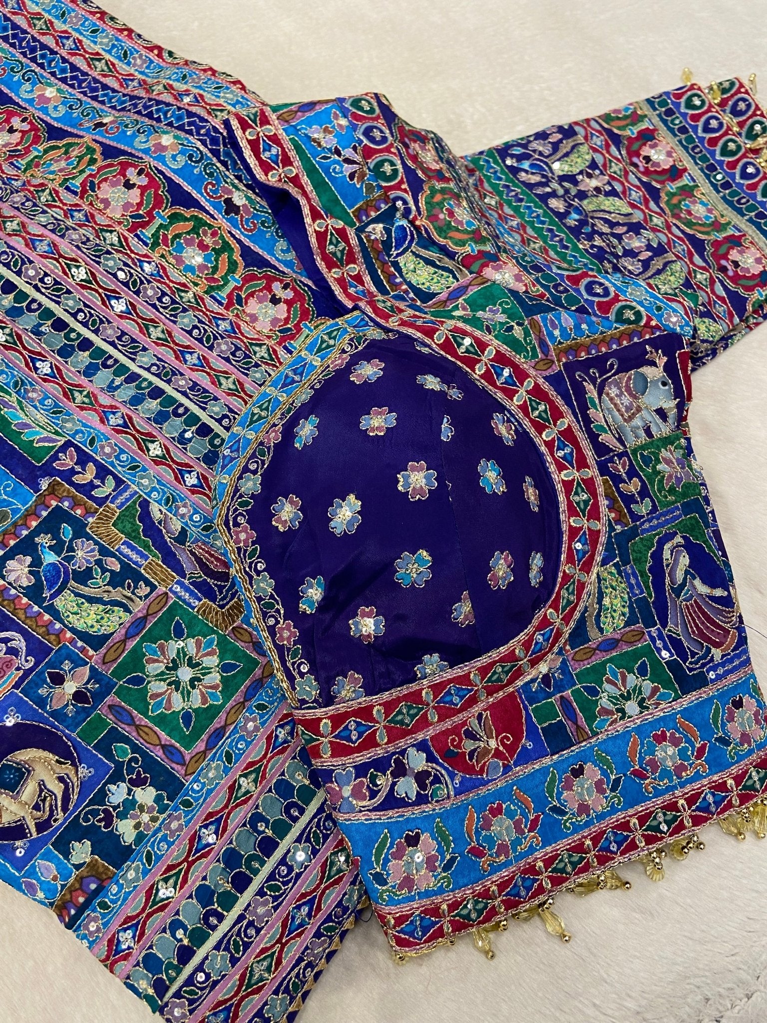 Crepe Silk Digital Print Saree With Real Mirror Work & Latkan Border - Kanjeevaram Silk Mandir