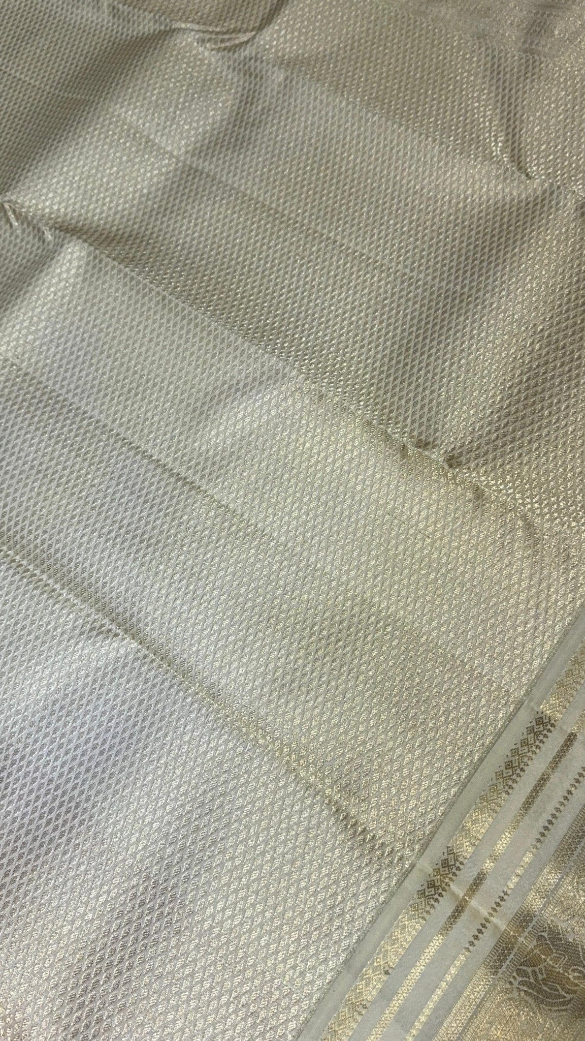 Half mix Kanjeevaram silk saree - Kanjeevaram Silk Mandir