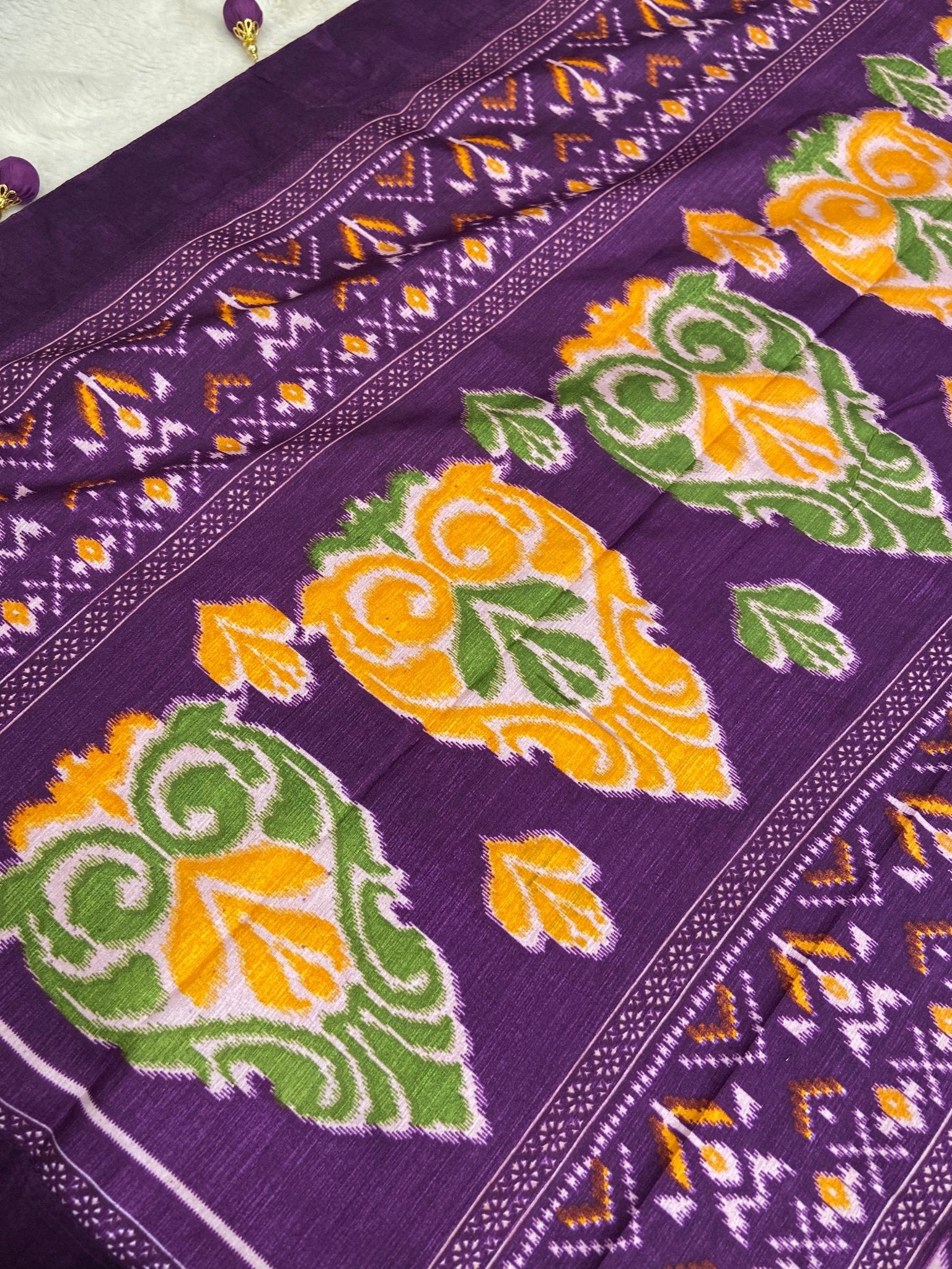 Hast Patola saree - Kanjeevaram Silk Mandir
