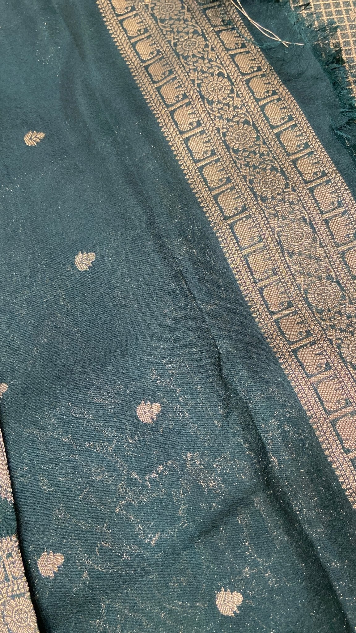Malaai Crepe Silk Saree - Kanjeevaram Silk Mandir