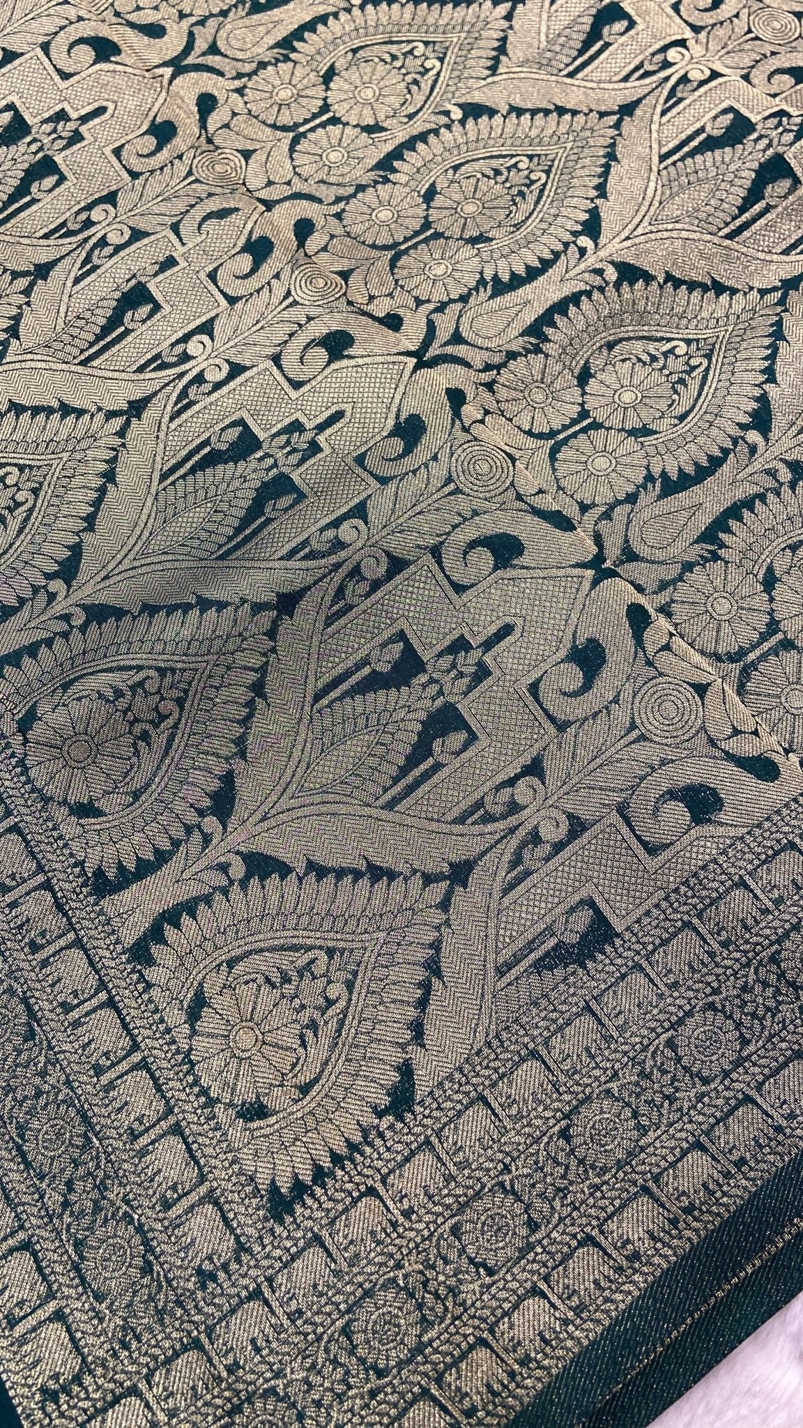 Malaai Crepe Silk Saree - Kanjeevaram Silk Mandir