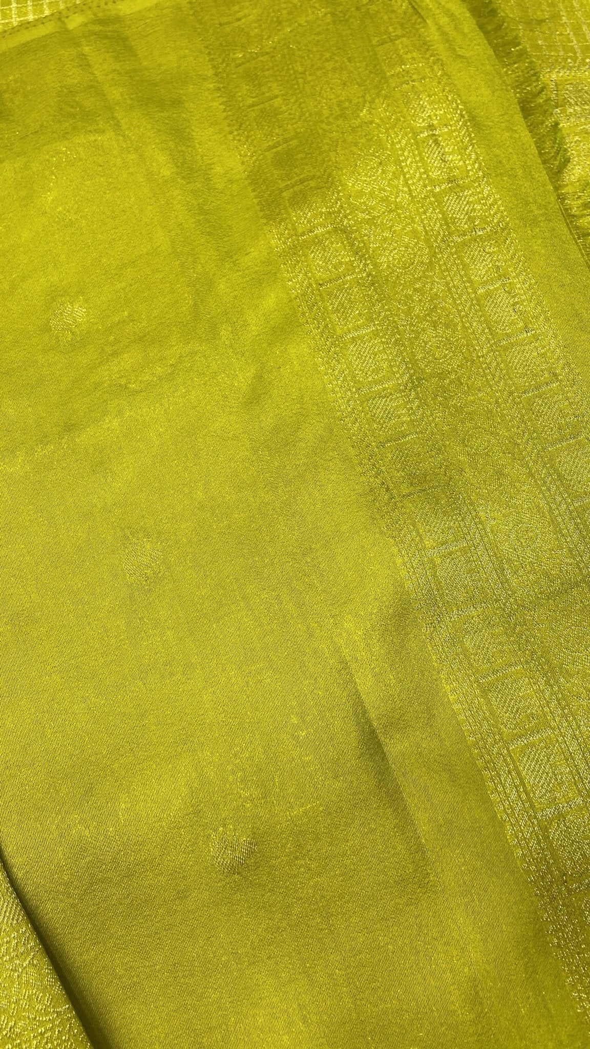 Malaai Crepe Silk Saree - Kanjeevaram Silk Mandir