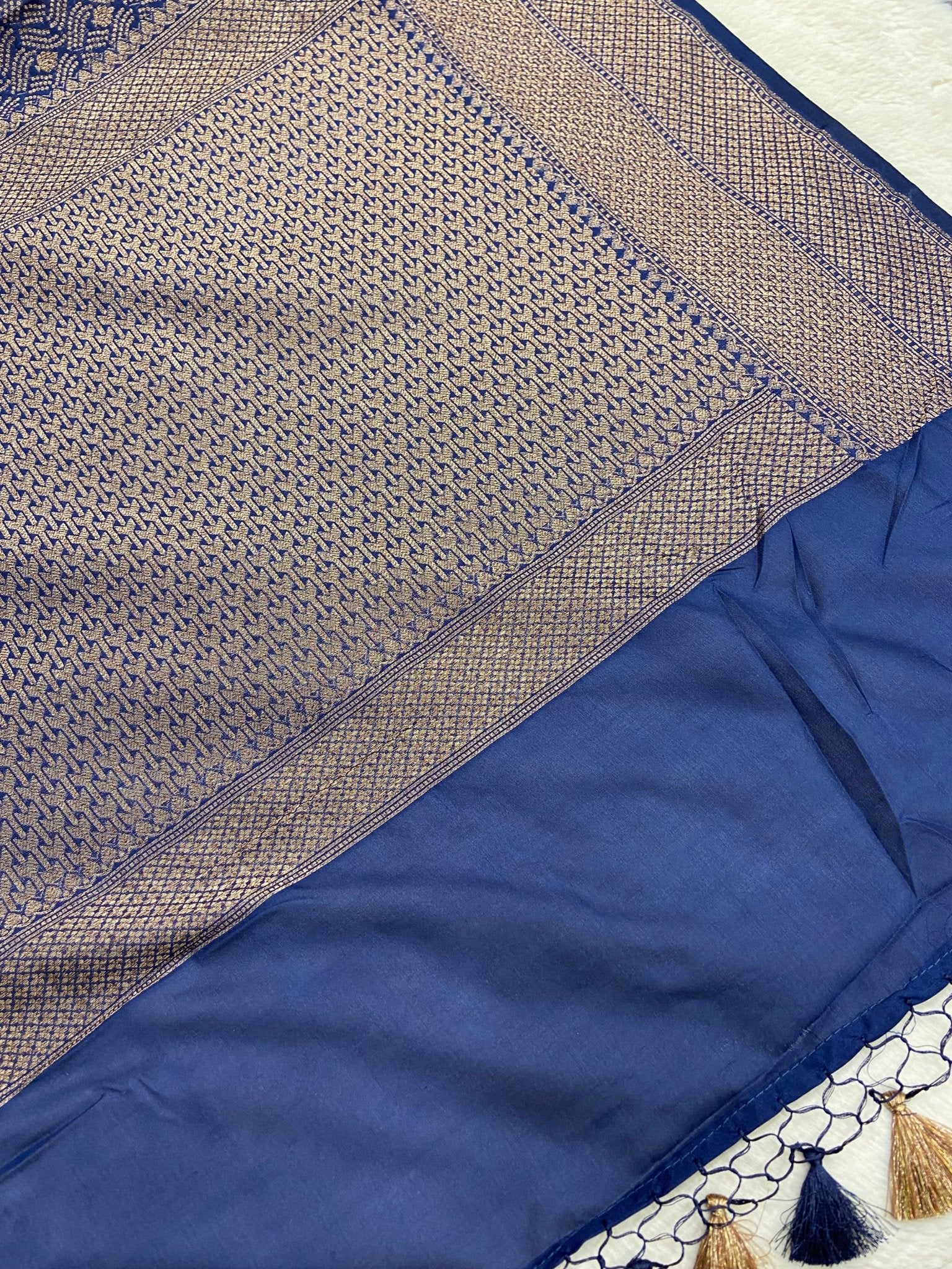 Premium Antique Banarasi Kathan Silk Saree - Kanjeevaram Silk Mandir