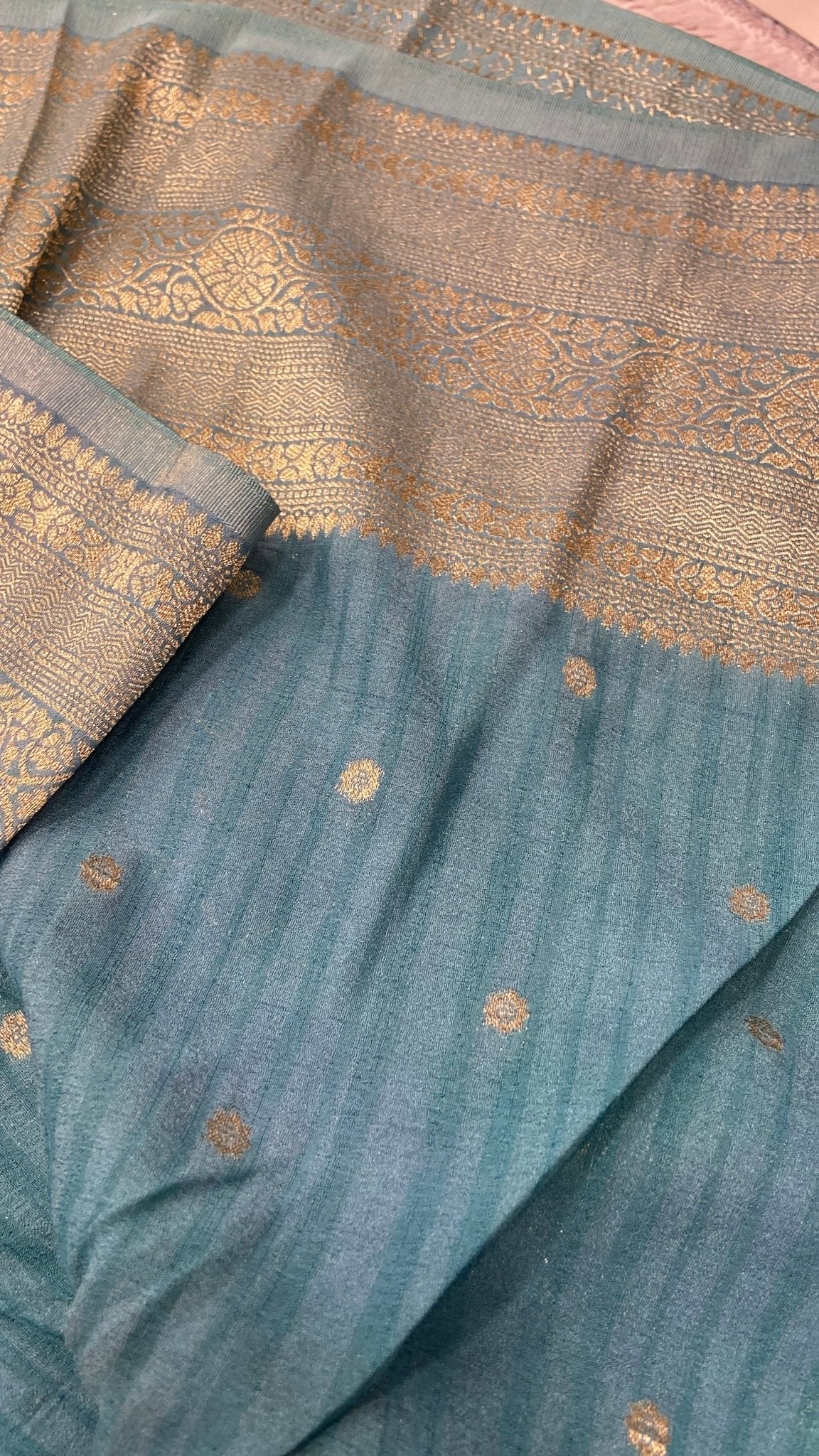 Premium Antique Zari Georgette Saree - Kanjeevaram Silk Mandir