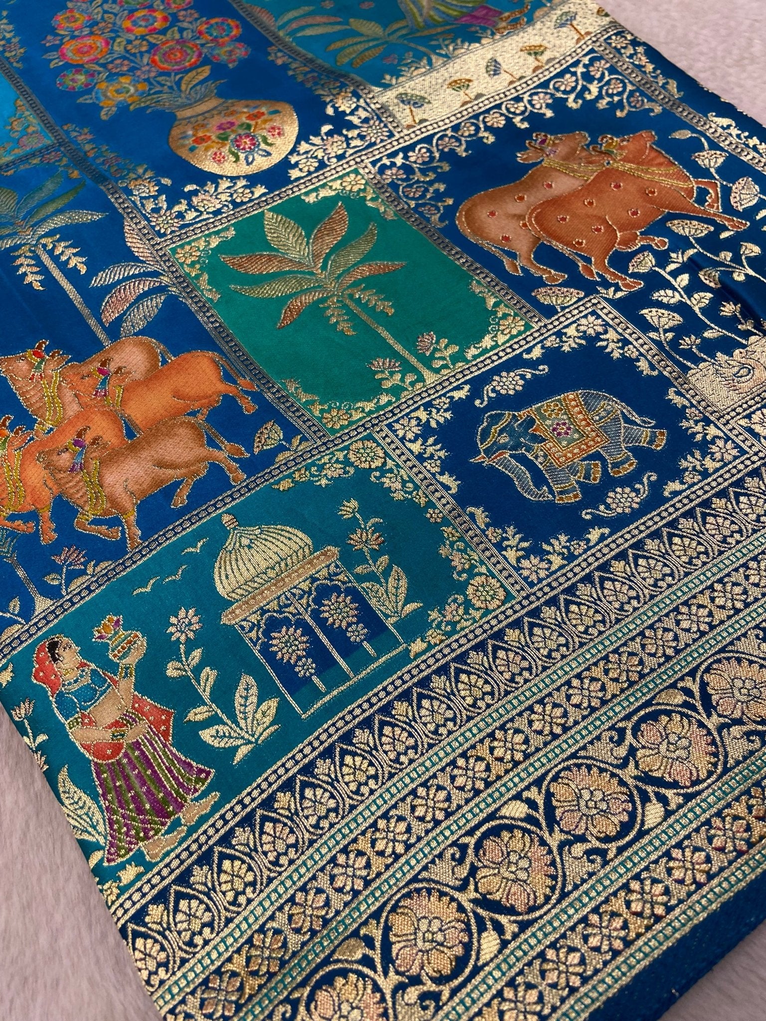 Premium Banarasi Crepe Kalamkari Saree - Kanjeevaram Silk Mandir