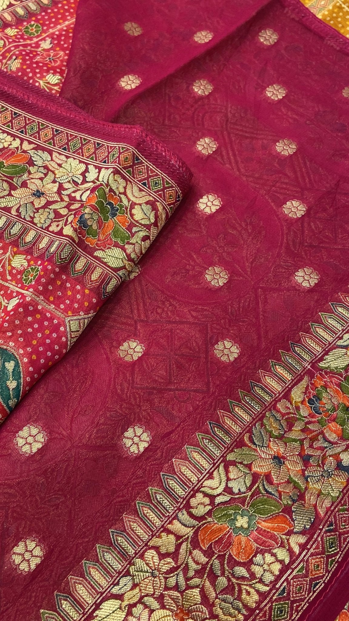Premium Banarasi Crepe Kalamkari Saree🩷 - Kanjeevaram Silk Mandir