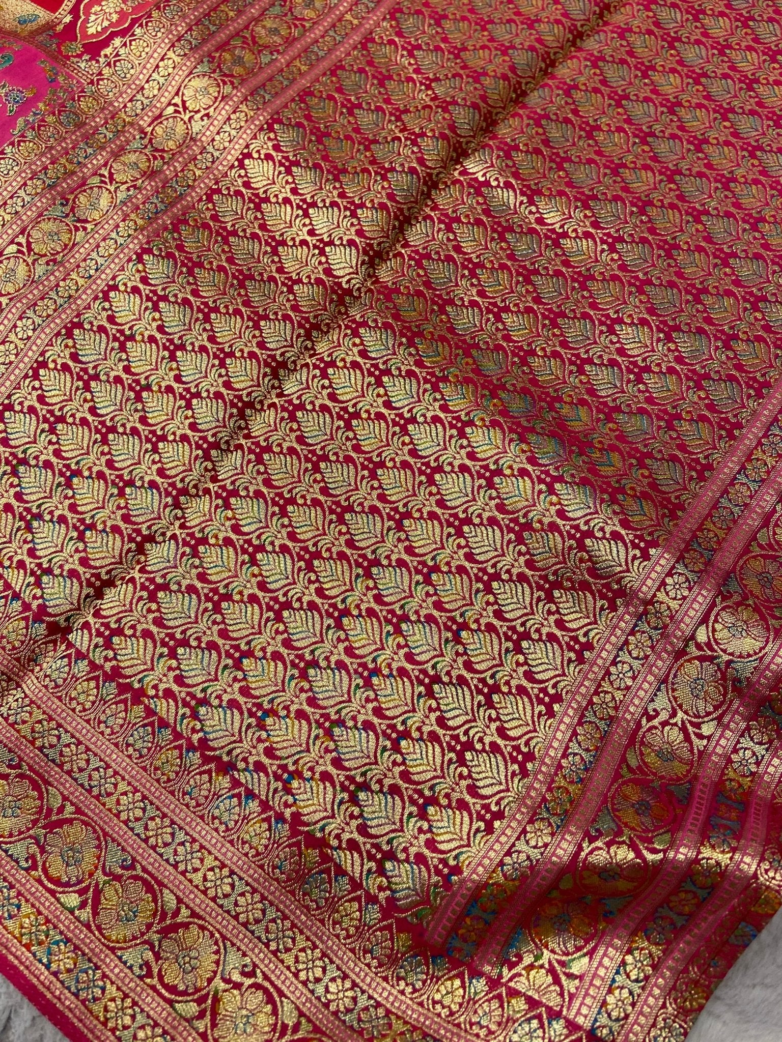 Premium Banarasi Crepe Kalamkari Saree - Kanjeevaram Silk Mandir