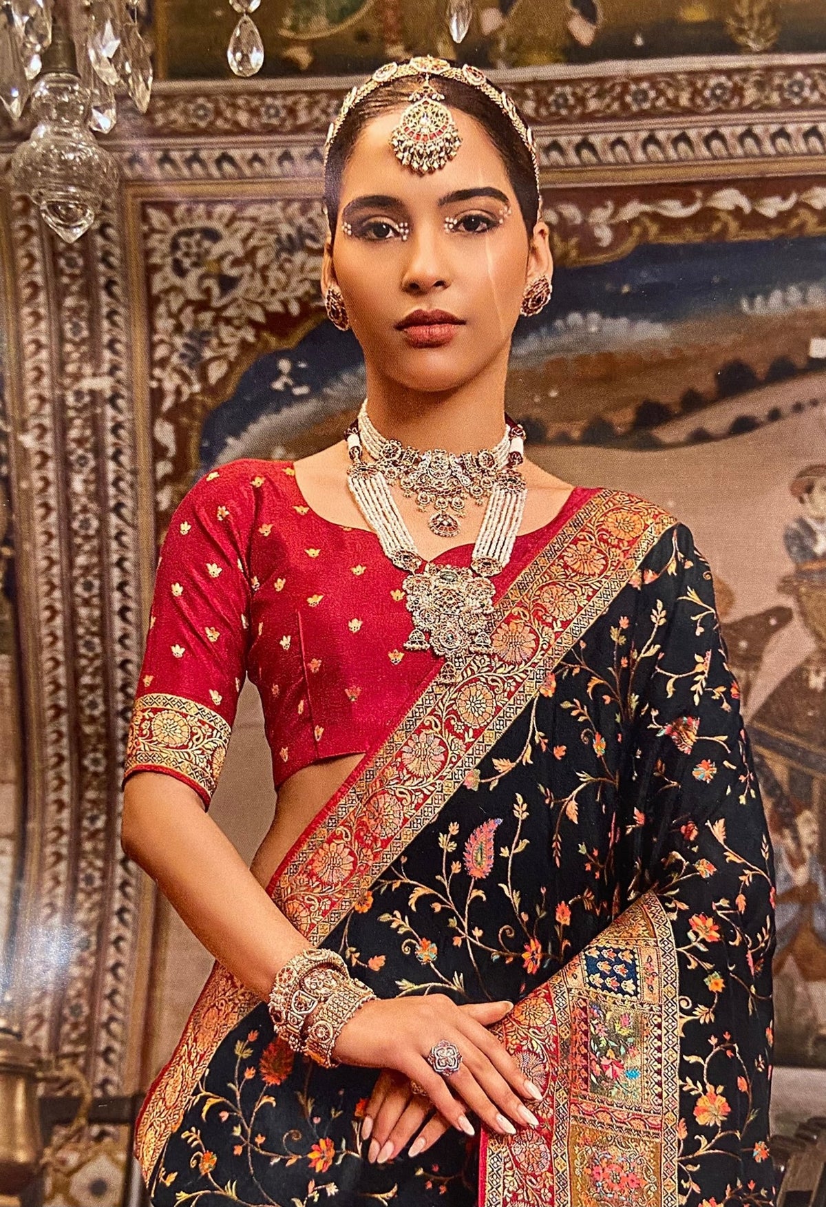 Premium Banarasi Crepe Position Print Saree🖤 - Kanjeevaram Silk Mandir