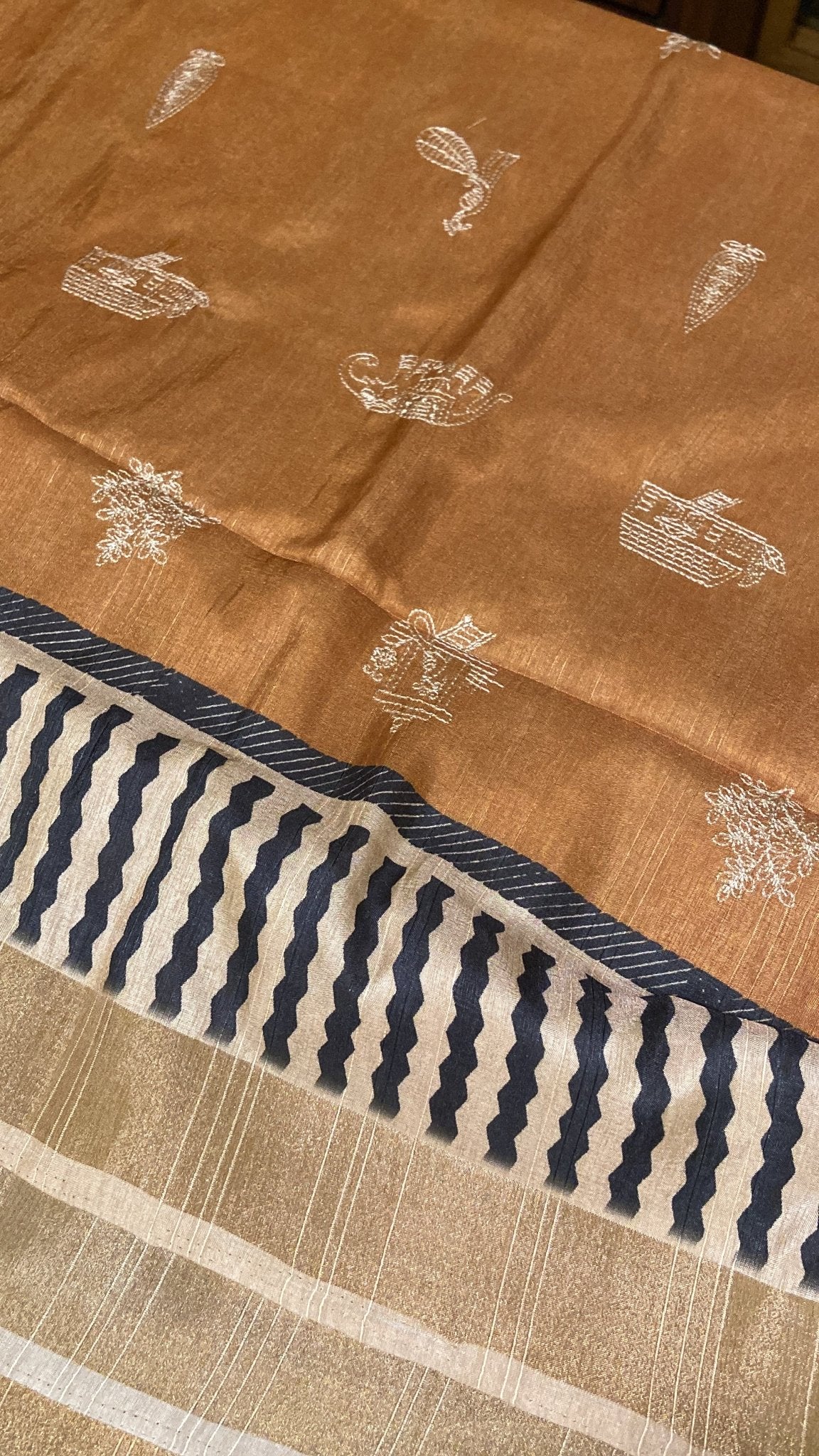 Premium Butter Silk Saree - Kanjeevaram Silk Mandir
