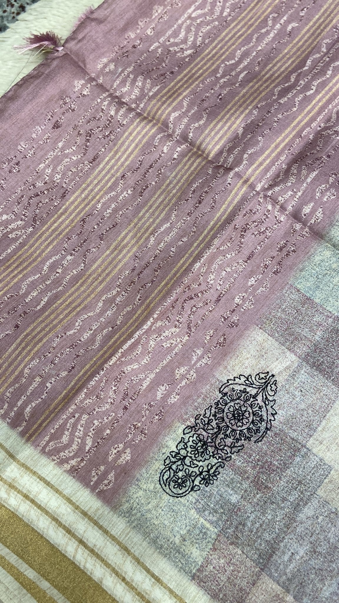 Premium Butter Silk Saree🌸 - Kanjeevaram Silk Mandir