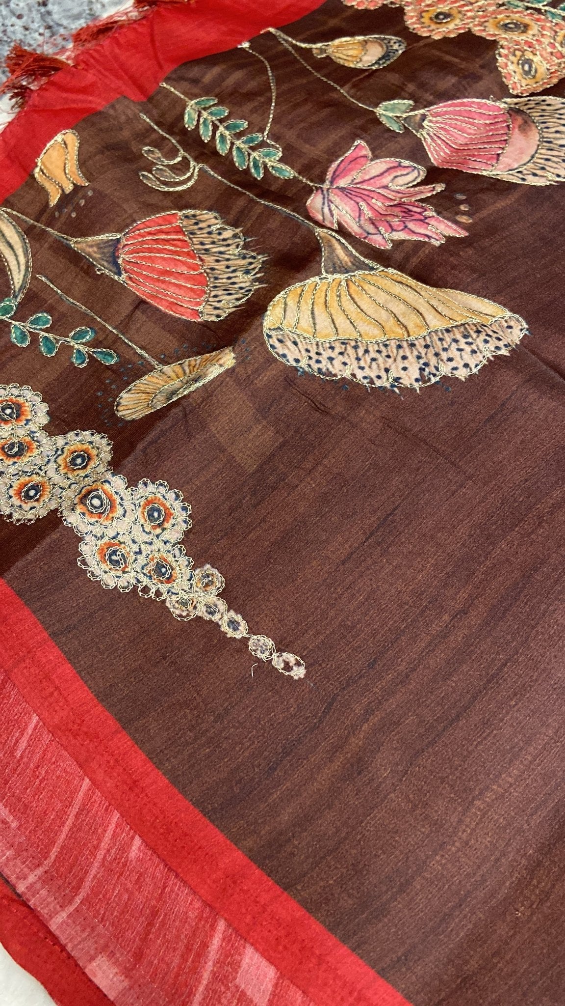 Premium Butter Silk Saree With Appliqué Zari - Kanjeevaram Silk Mandir