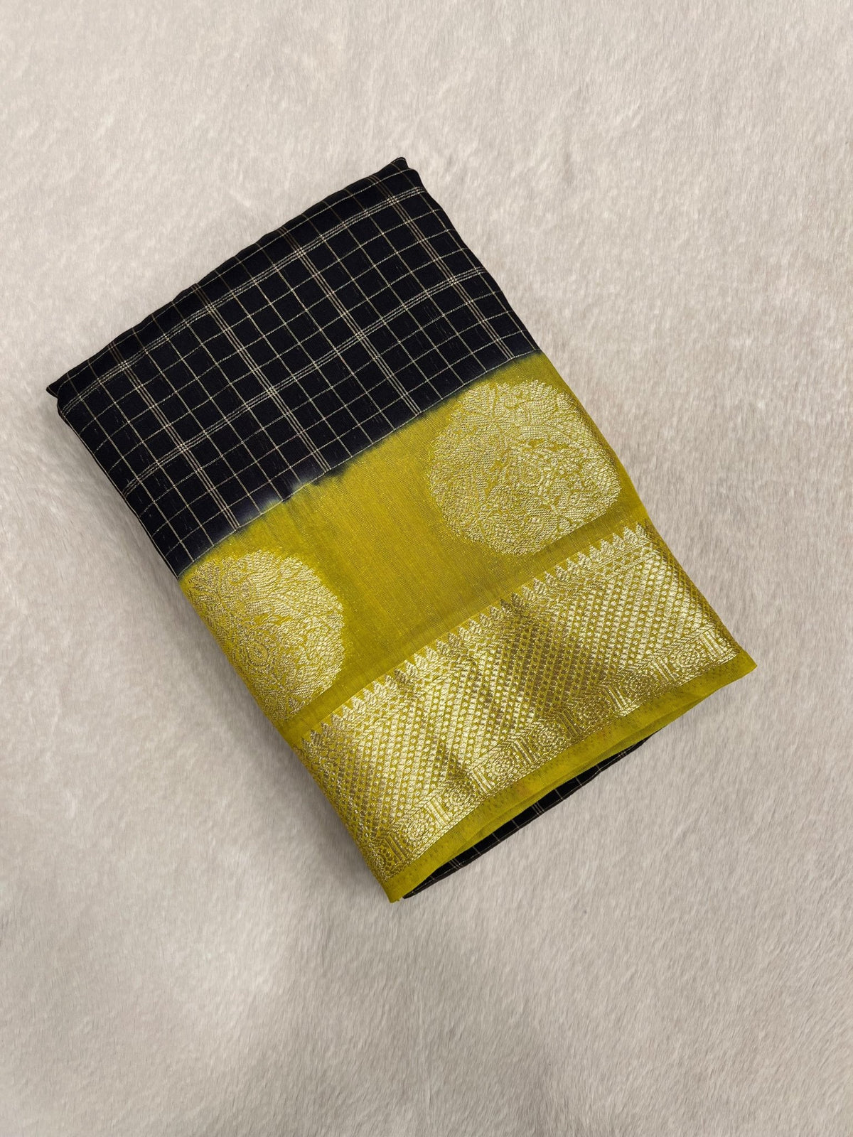 Premium Chanderi Silk Saree - Kanjeevaram Silk Mandir