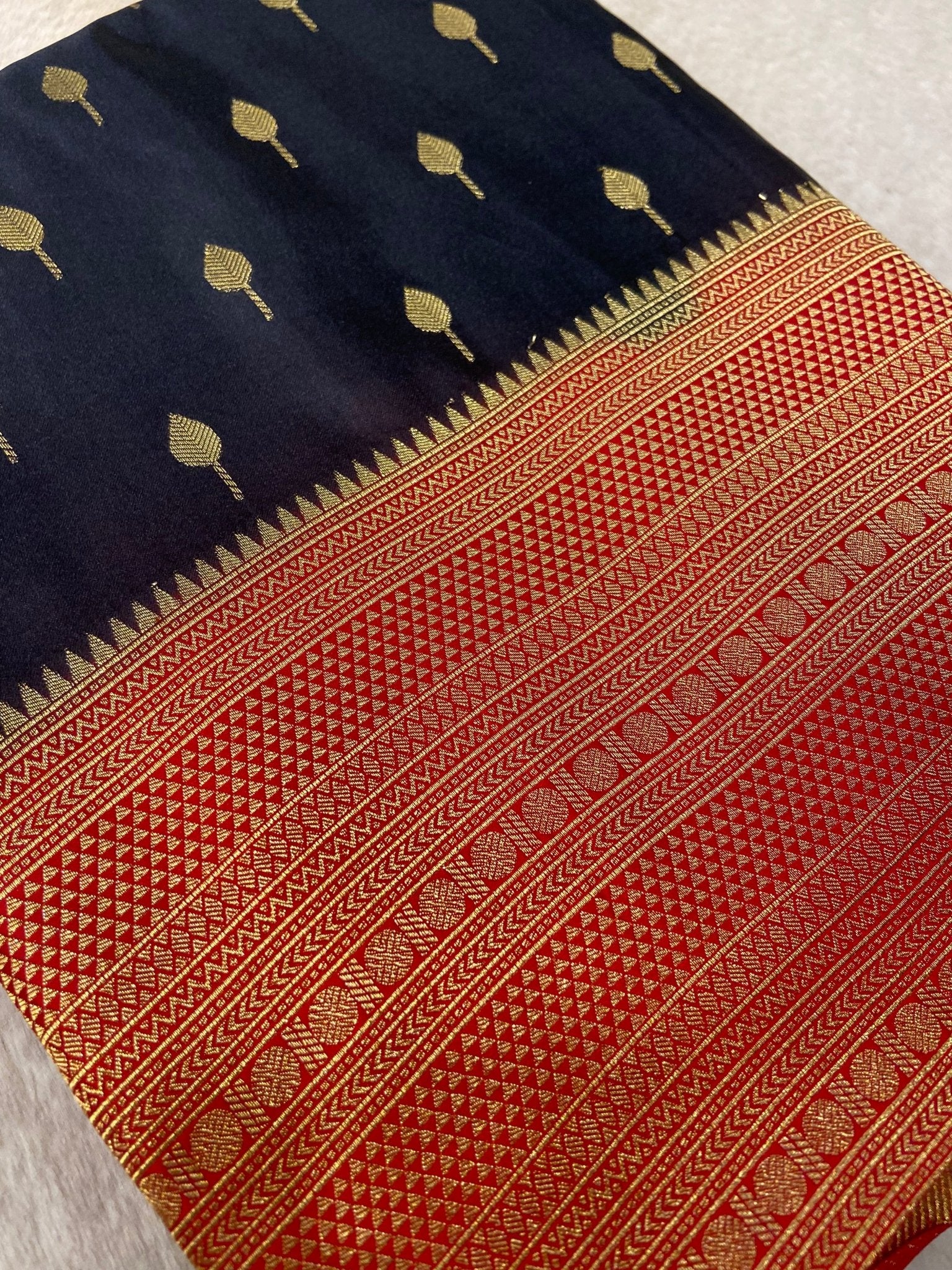 Premium crepe satin silk saree - Kanjeevaram Silk Mandir