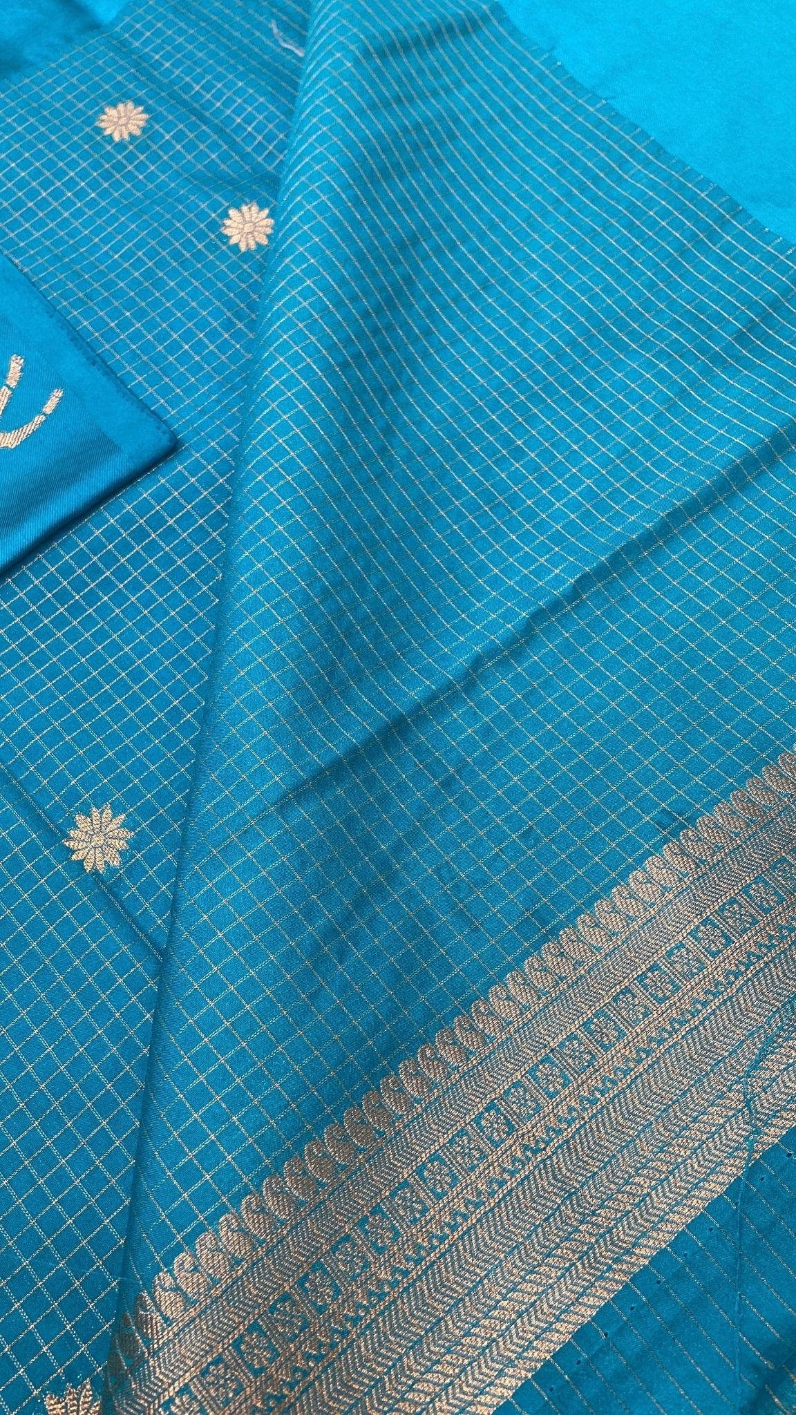 Premium Crepe Satin Silk Saree - Kanjeevaram Silk Mandir