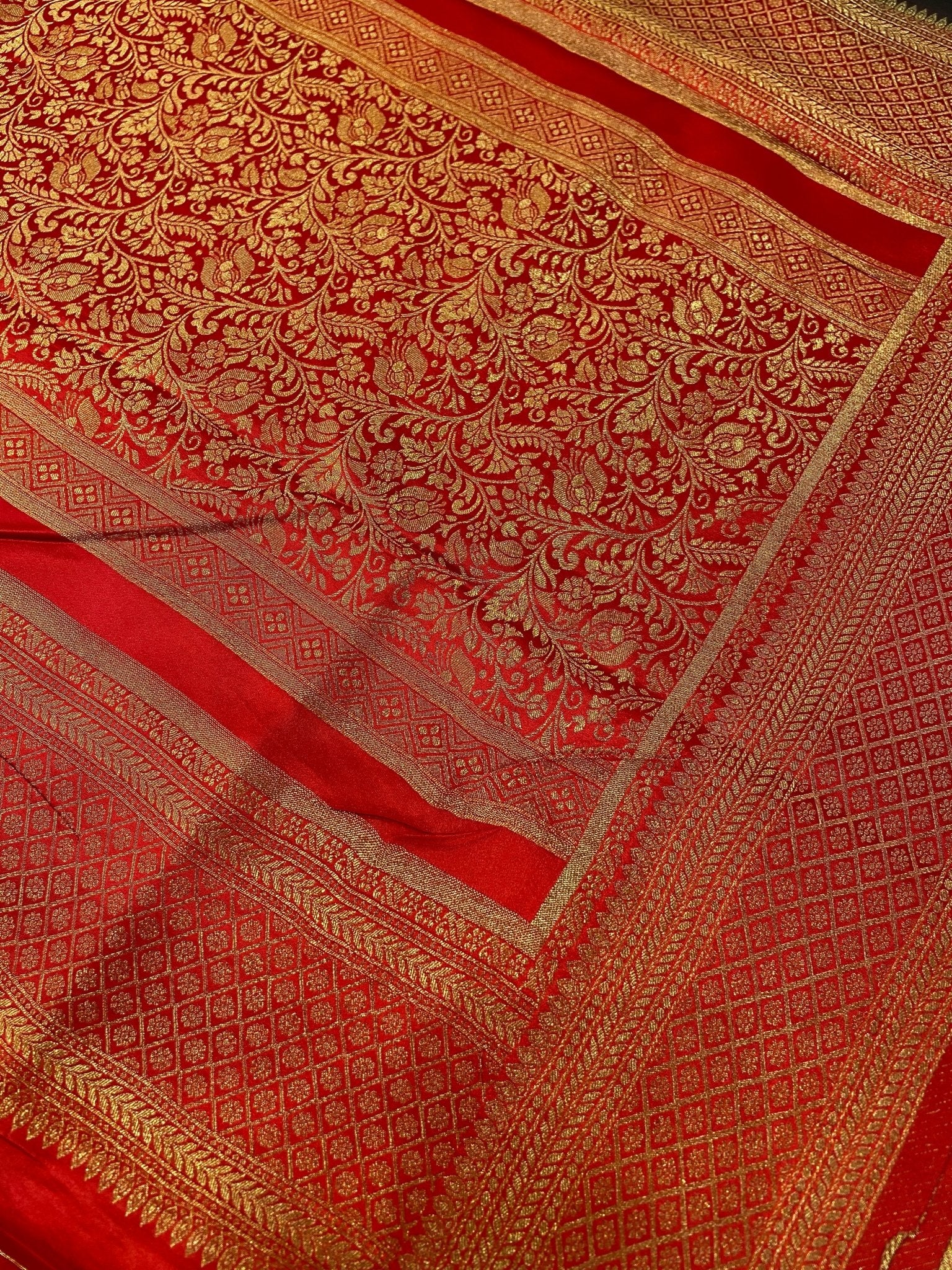 Premium crepe satin silk saree🌻 - Kanjeevaram Silk Mandir