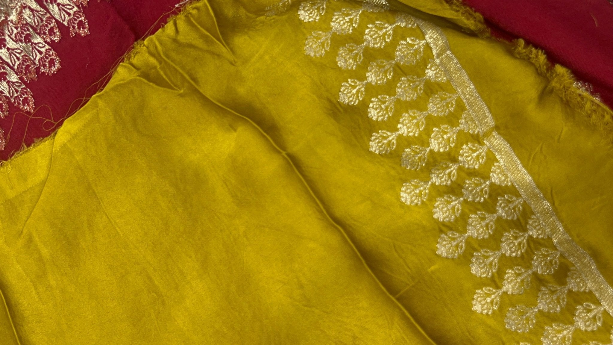 Premium crepe satin silk saree - Kanjeevaram Silk Mandir