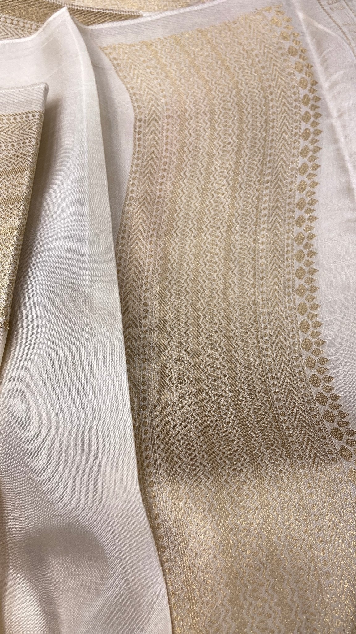 Premium Crepe Satin Silk Saree - Kanjeevaram Silk Mandir