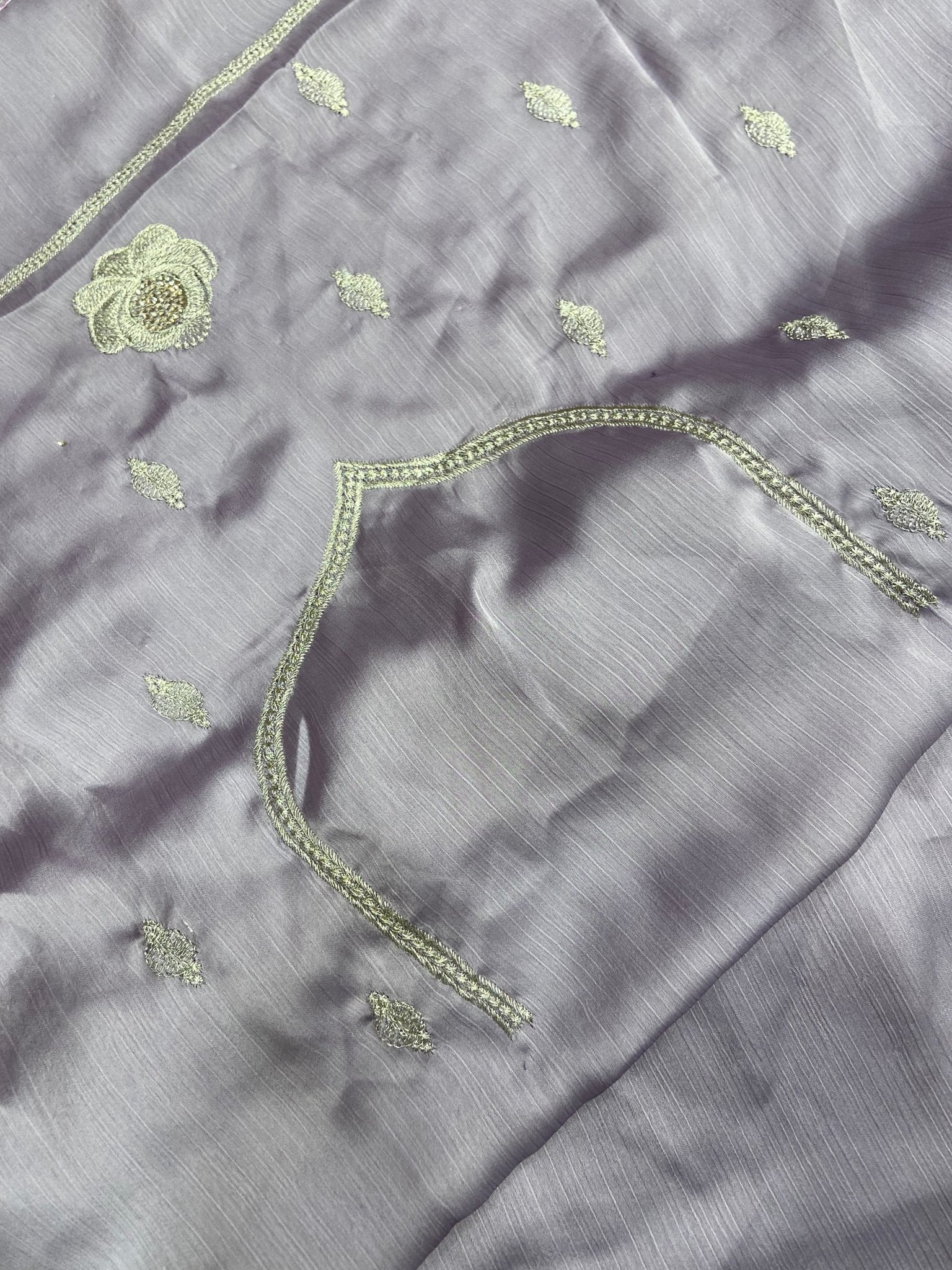 Premium Crepe Satin Silk Saree(lilac) - Kanjeevaram Silk Mandir