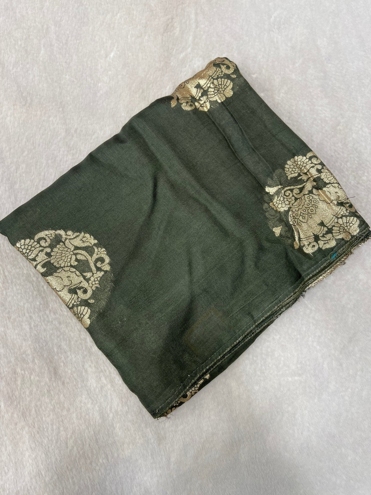 Premium Crepe Silk Saree - Kanjeevaram Silk Mandir