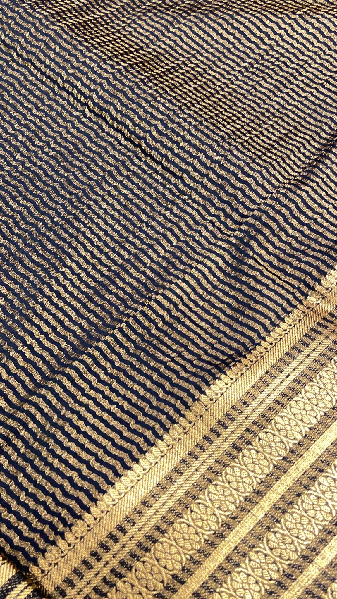 Premium Crepe Silk Saree - Kanjeevaram Silk Mandir