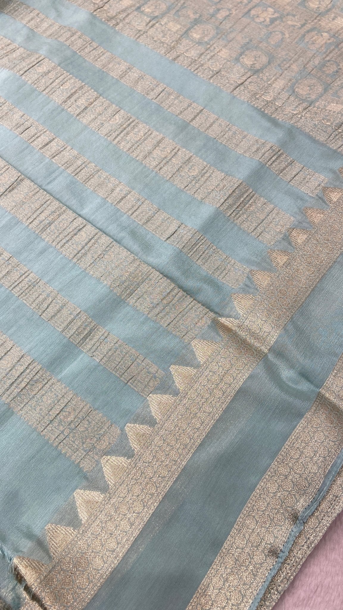 Premium Crush Crepe Georgette Saree - Kanjeevaram Silk Mandir