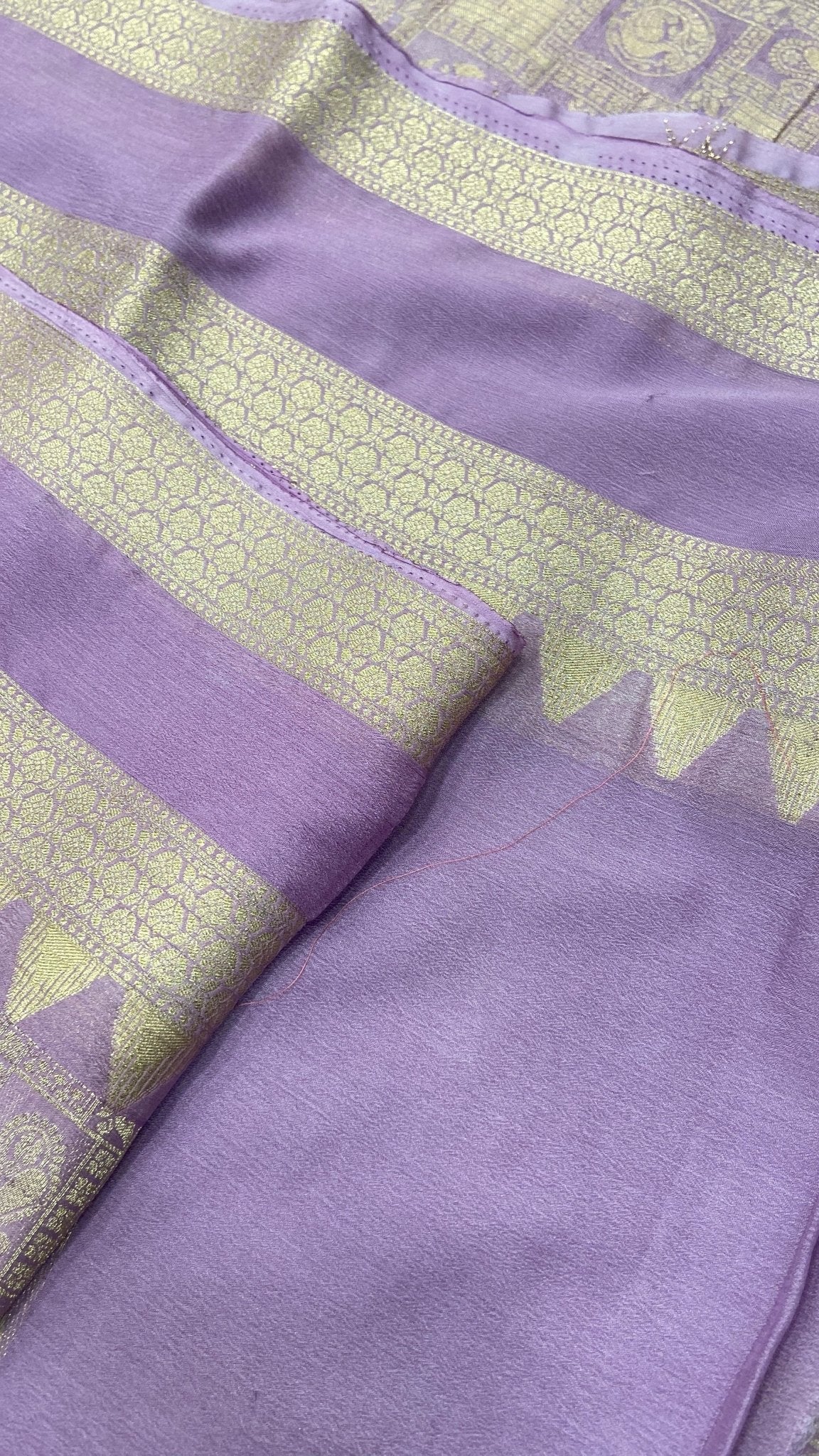 Premium Crush Crepe Georgette Saree - Kanjeevaram Silk Mandir