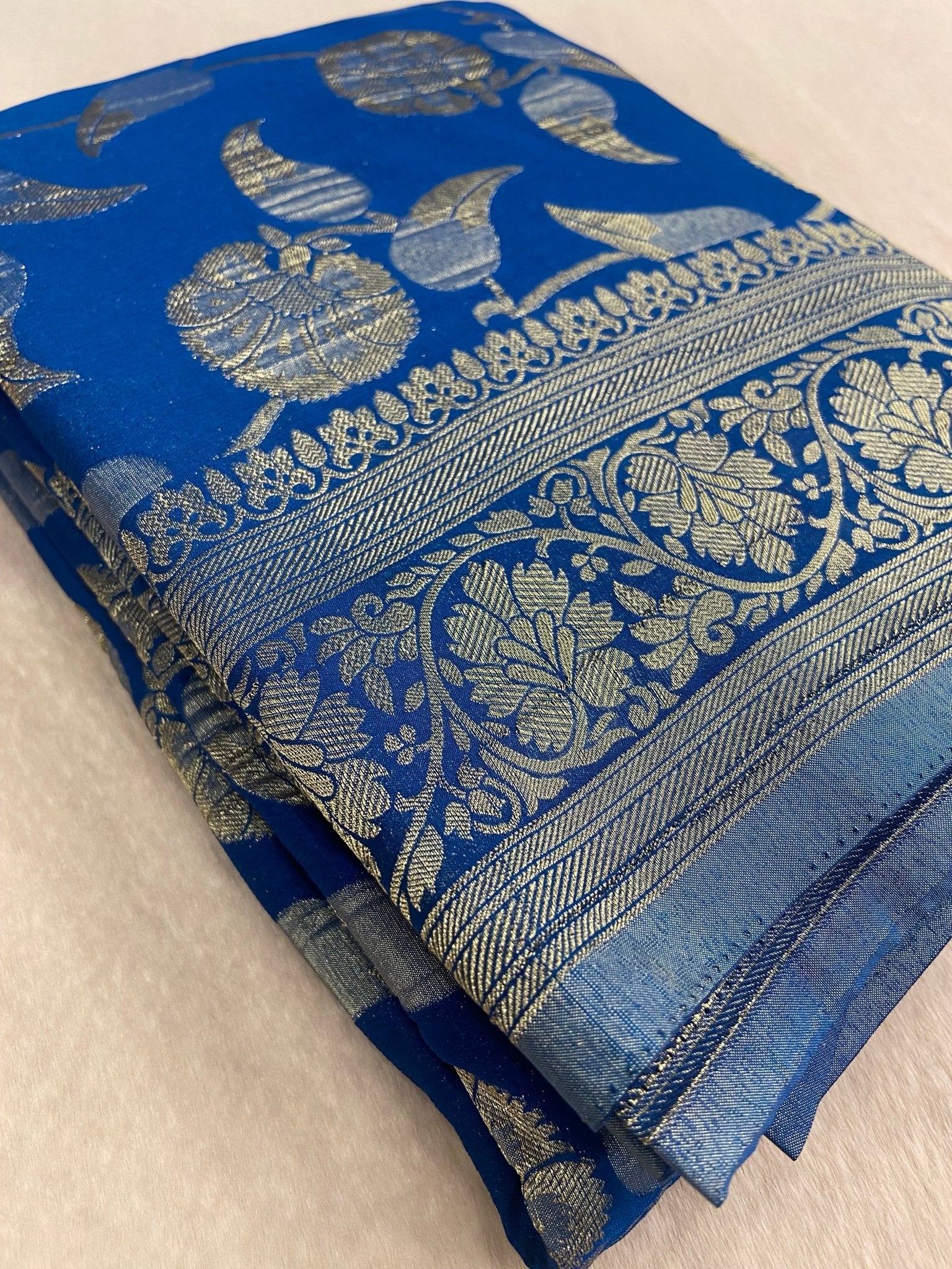 Premium Crush Georgette Saree - Kanjeevaram Silk Mandir