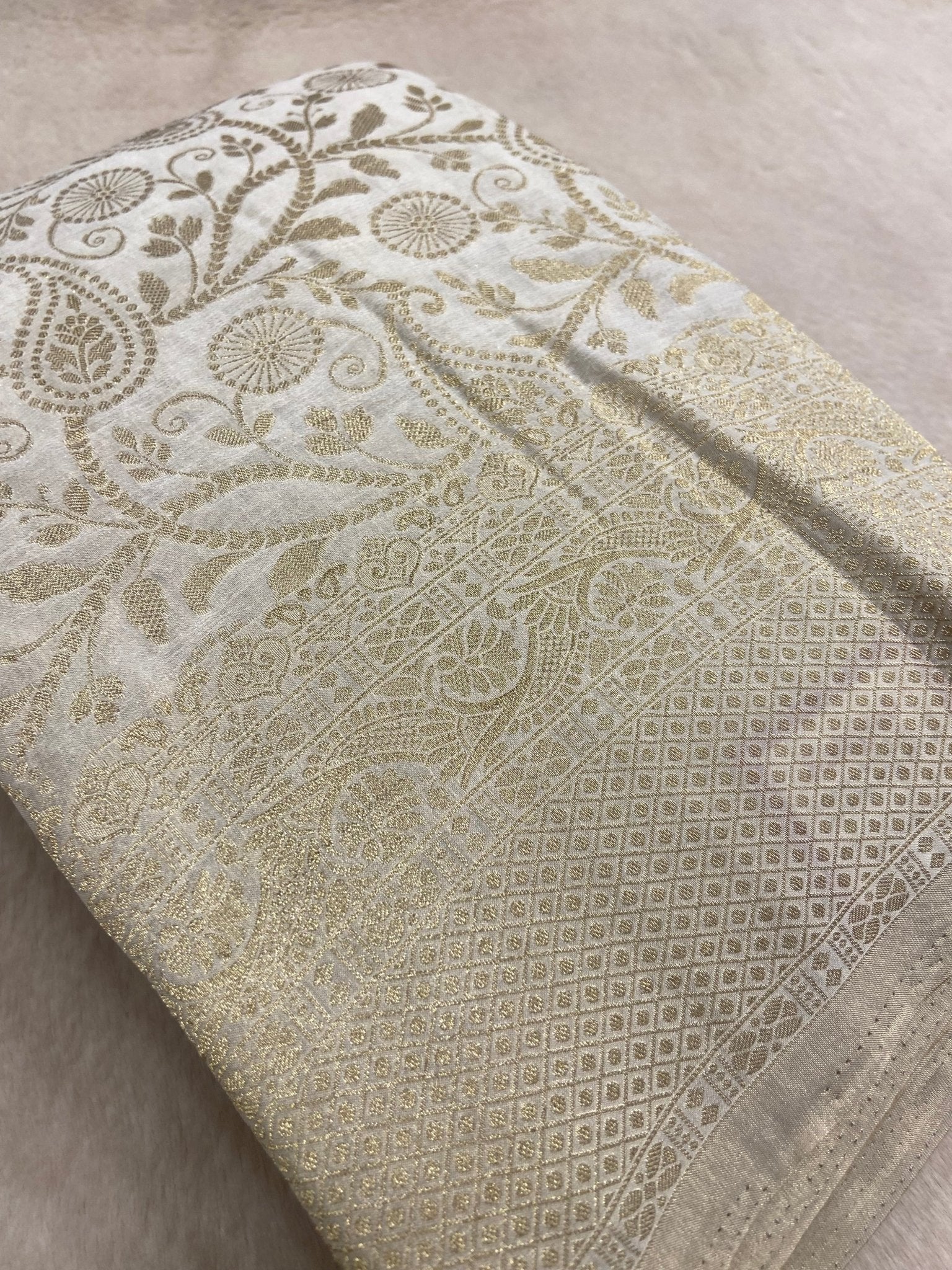 Premium Crush Georgette Saree - Kanjeevaram Silk Mandir