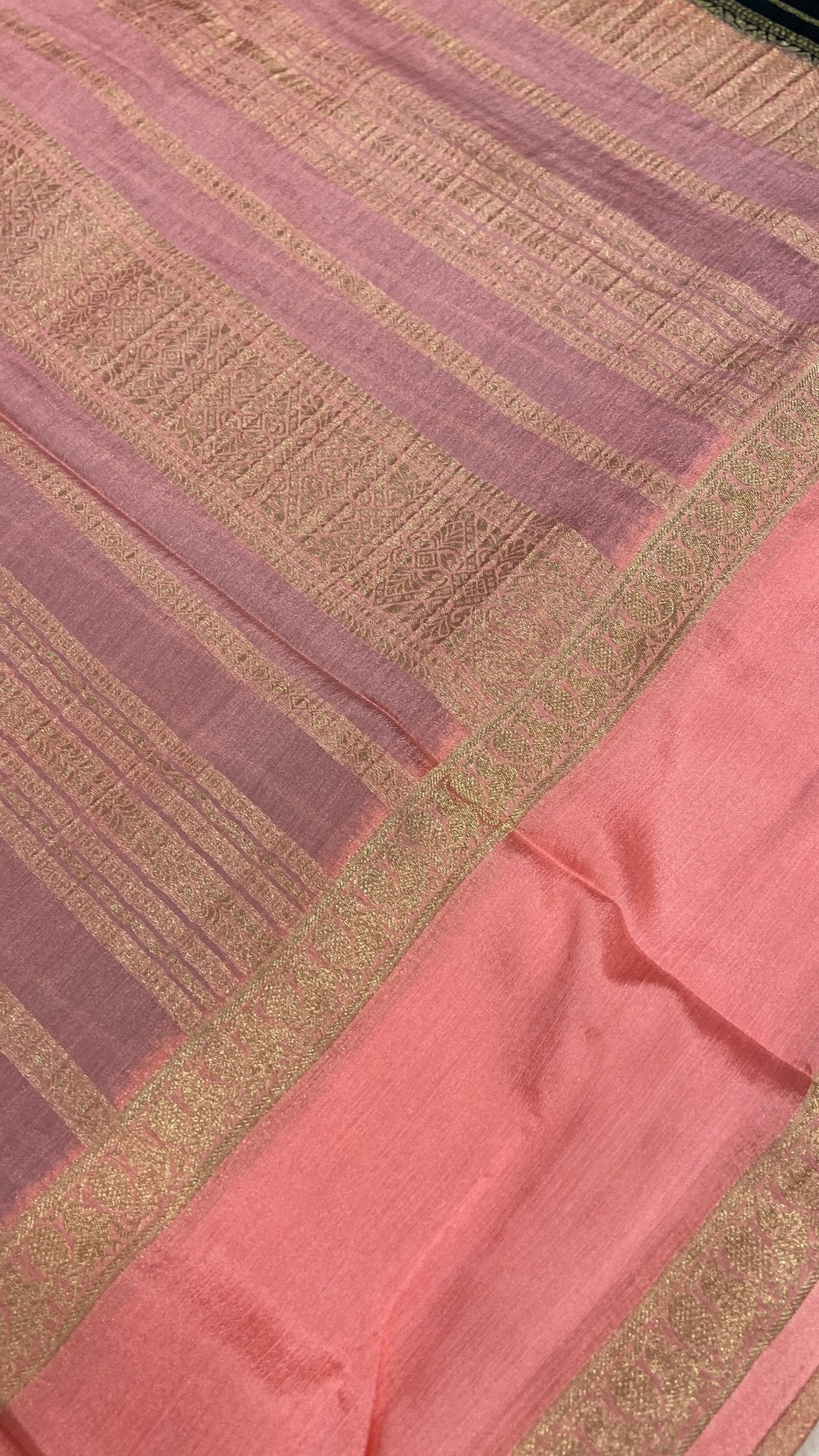 Premium Crush Georgette Saree - Kanjeevaram Silk Mandir