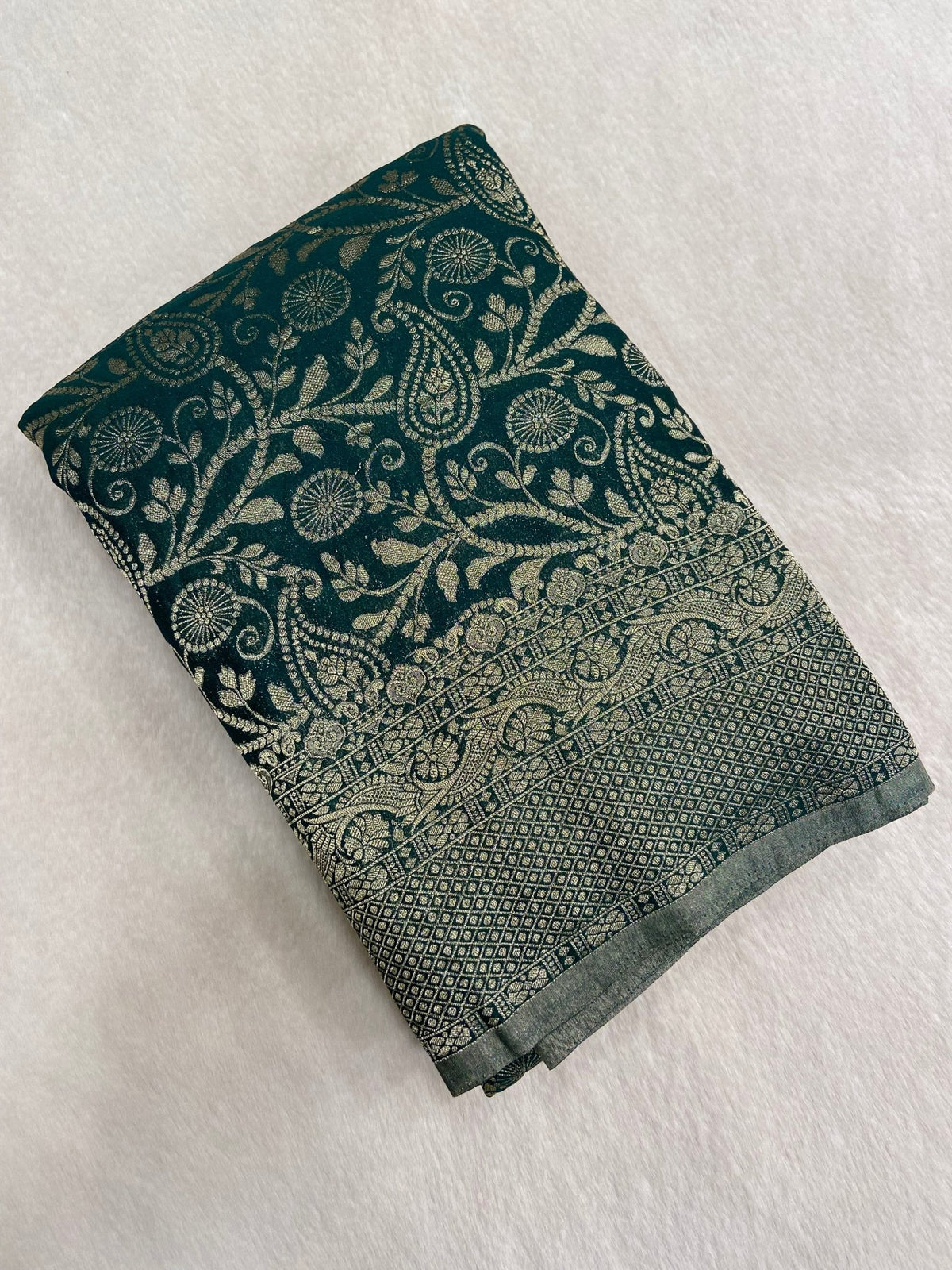 Premium Crush Georgette Saree - Kanjeevaram Silk Mandir