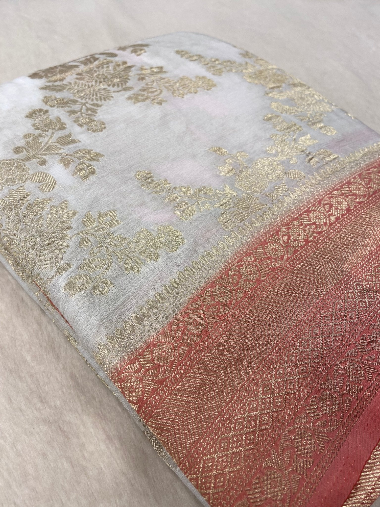 Premium Crush Georgette Saree - Kanjeevaram Silk Mandir