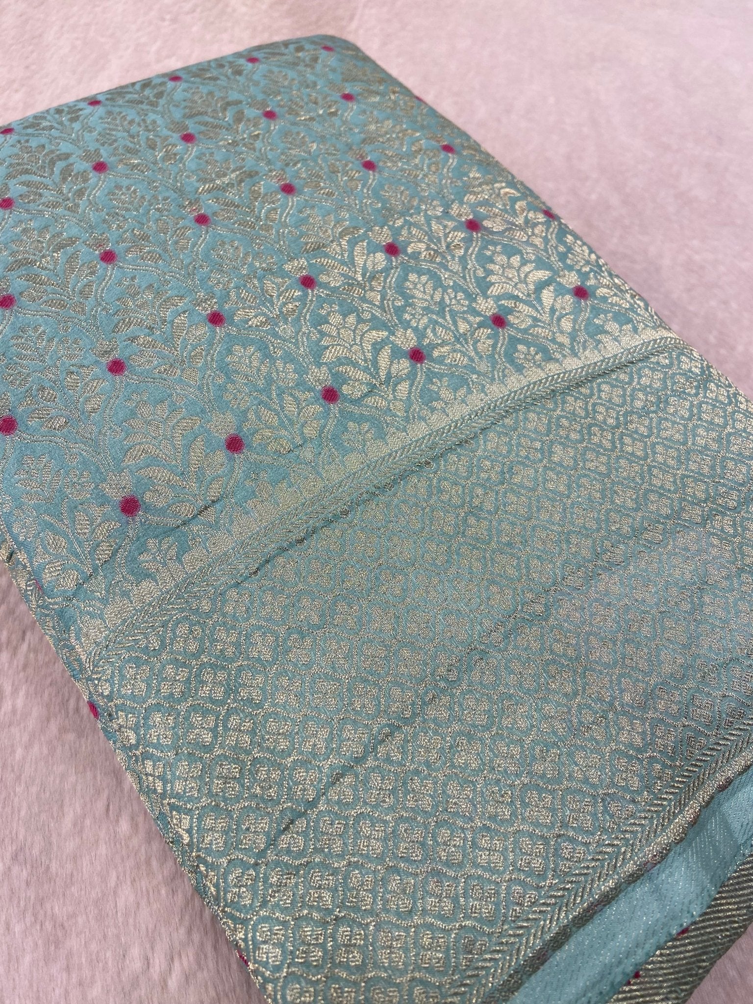 Premium Crush Georgette Saree - Kanjeevaram Silk Mandir