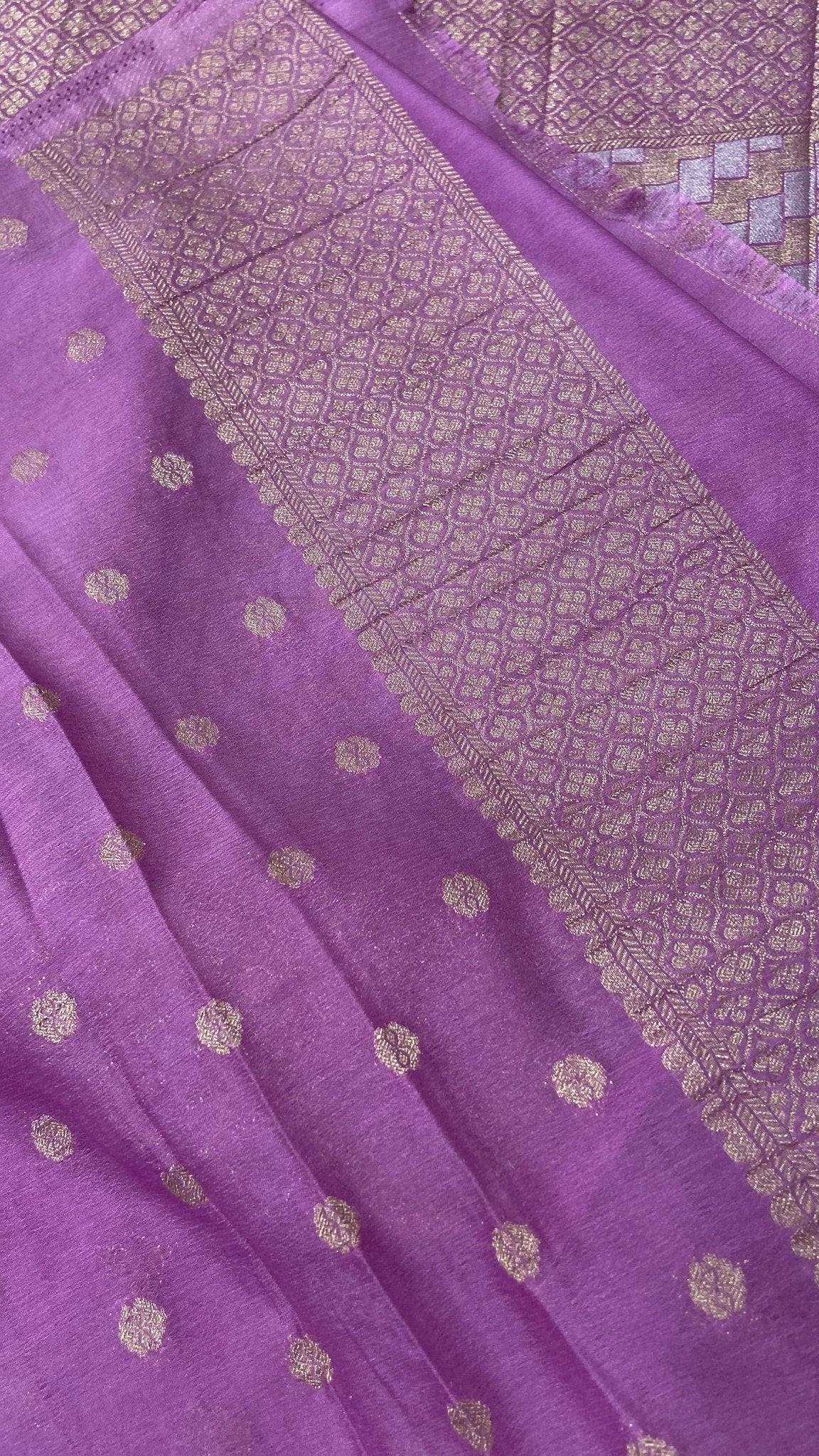 Premium Crush Georgette Saree - Kanjeevaram Silk Mandir