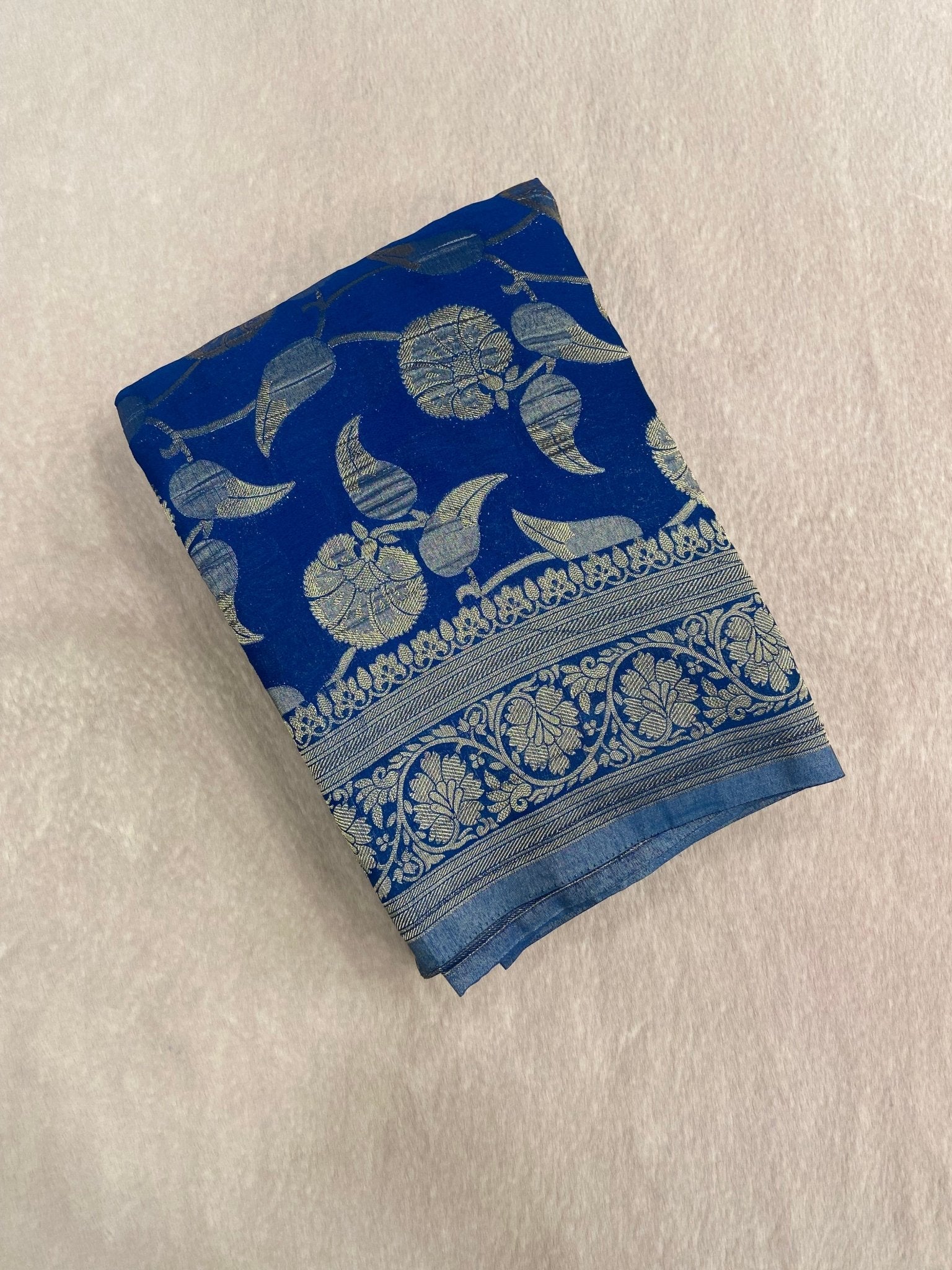 Premium Crush Georgette Saree - Kanjeevaram Silk Mandir