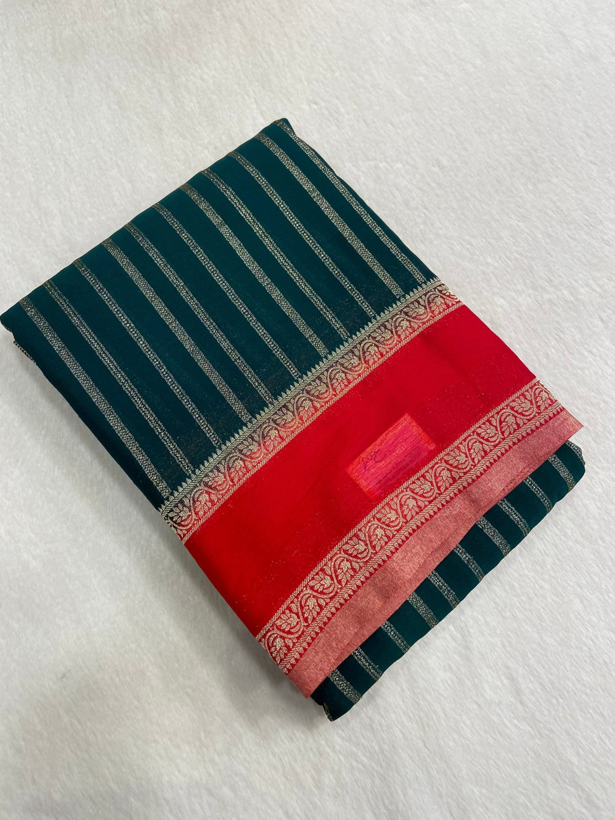 Premium Crush Georgette Saree - Kanjeevaram Silk Mandir