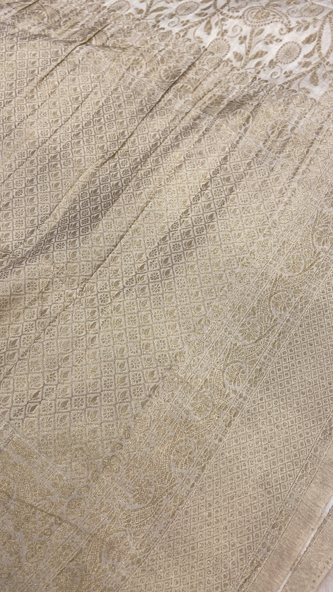 Premium Crush Georgette Saree - Kanjeevaram Silk Mandir