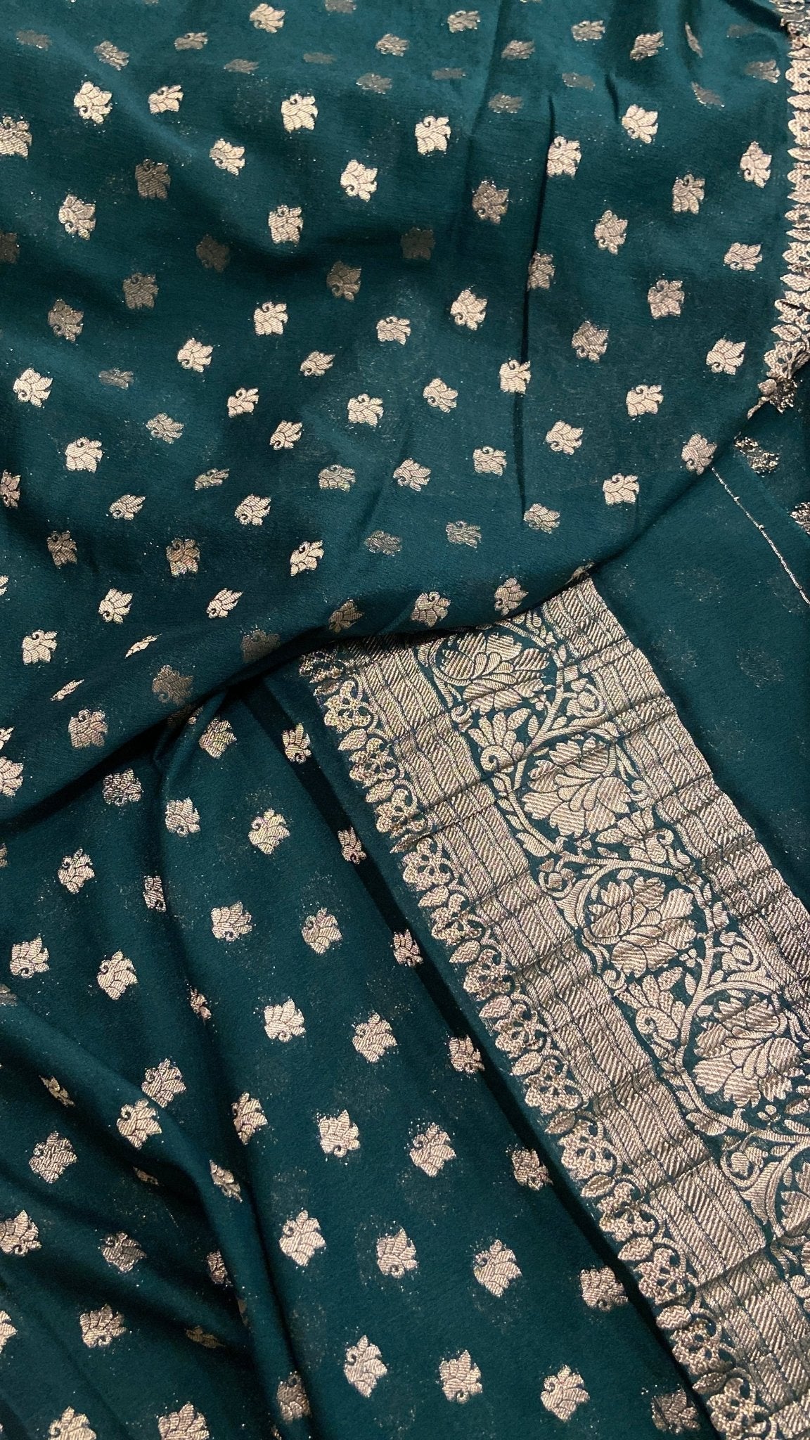 Premium Crush Georgette Saree (Bottle green) - Kanjeevaram Silk Mandir